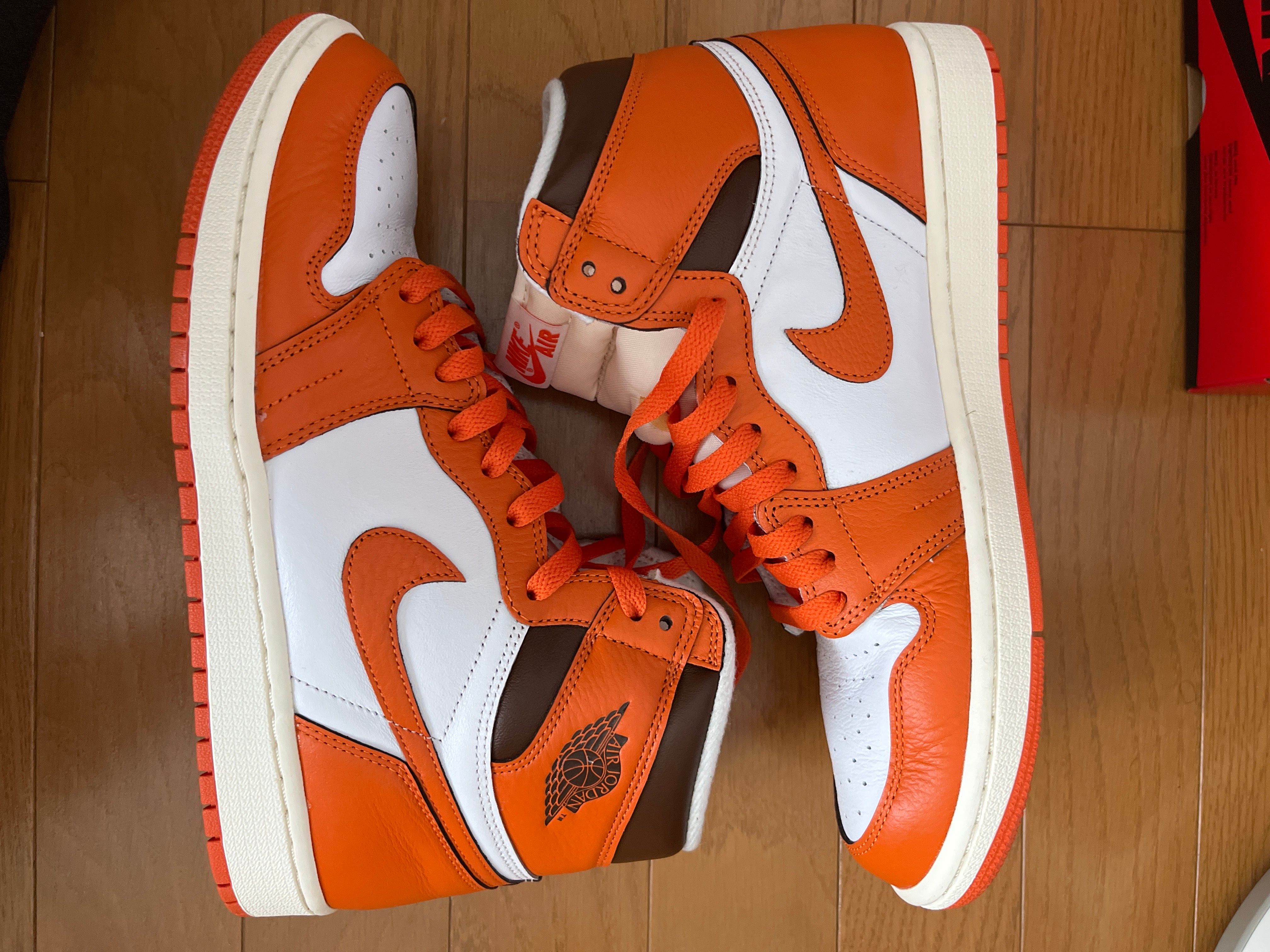 Nike Women's Air Jordan 1 High OG "Starfish"