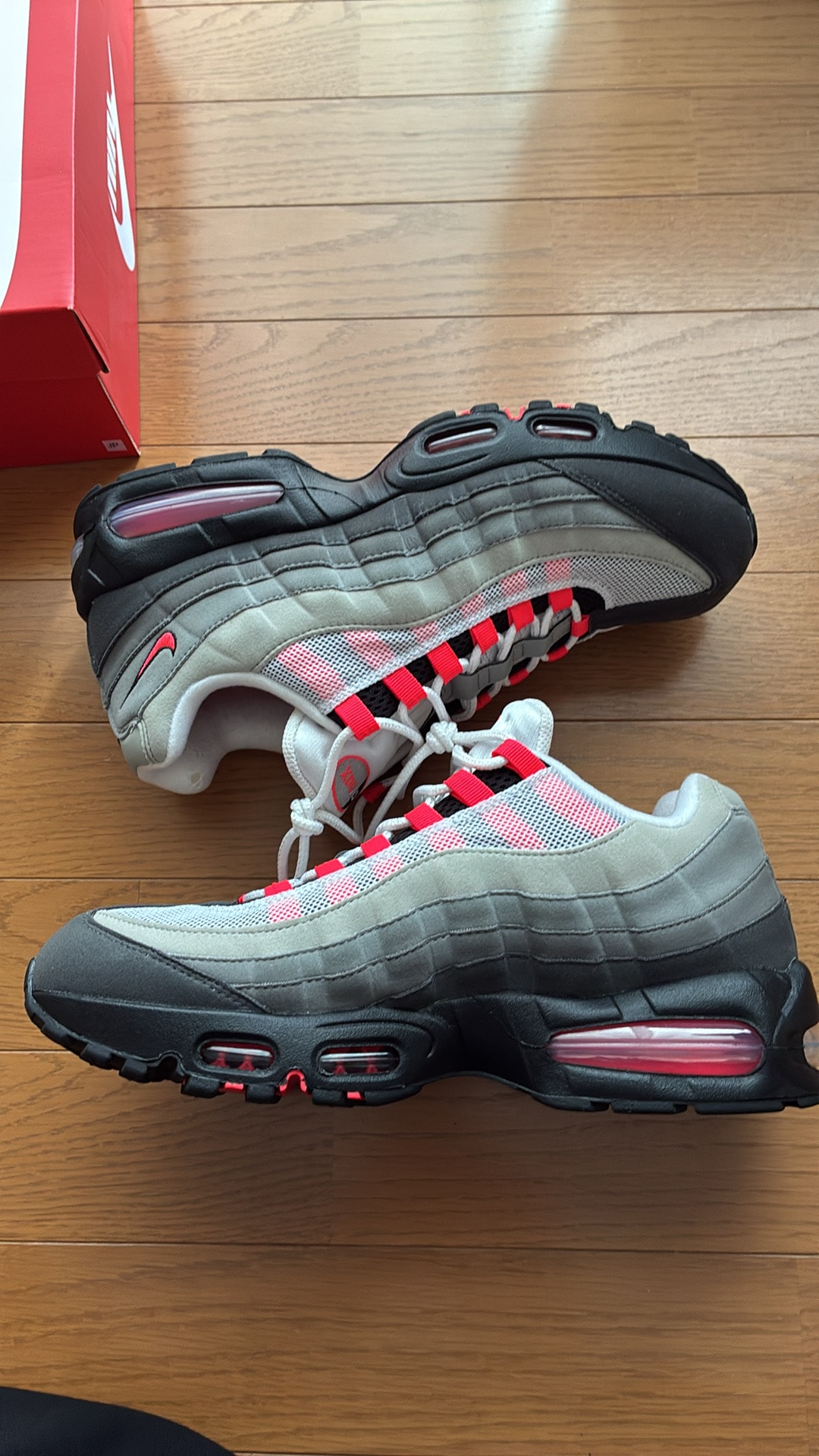 Nike Air Max 95 OG Big Bubble "Medium Ash/Solar Red"