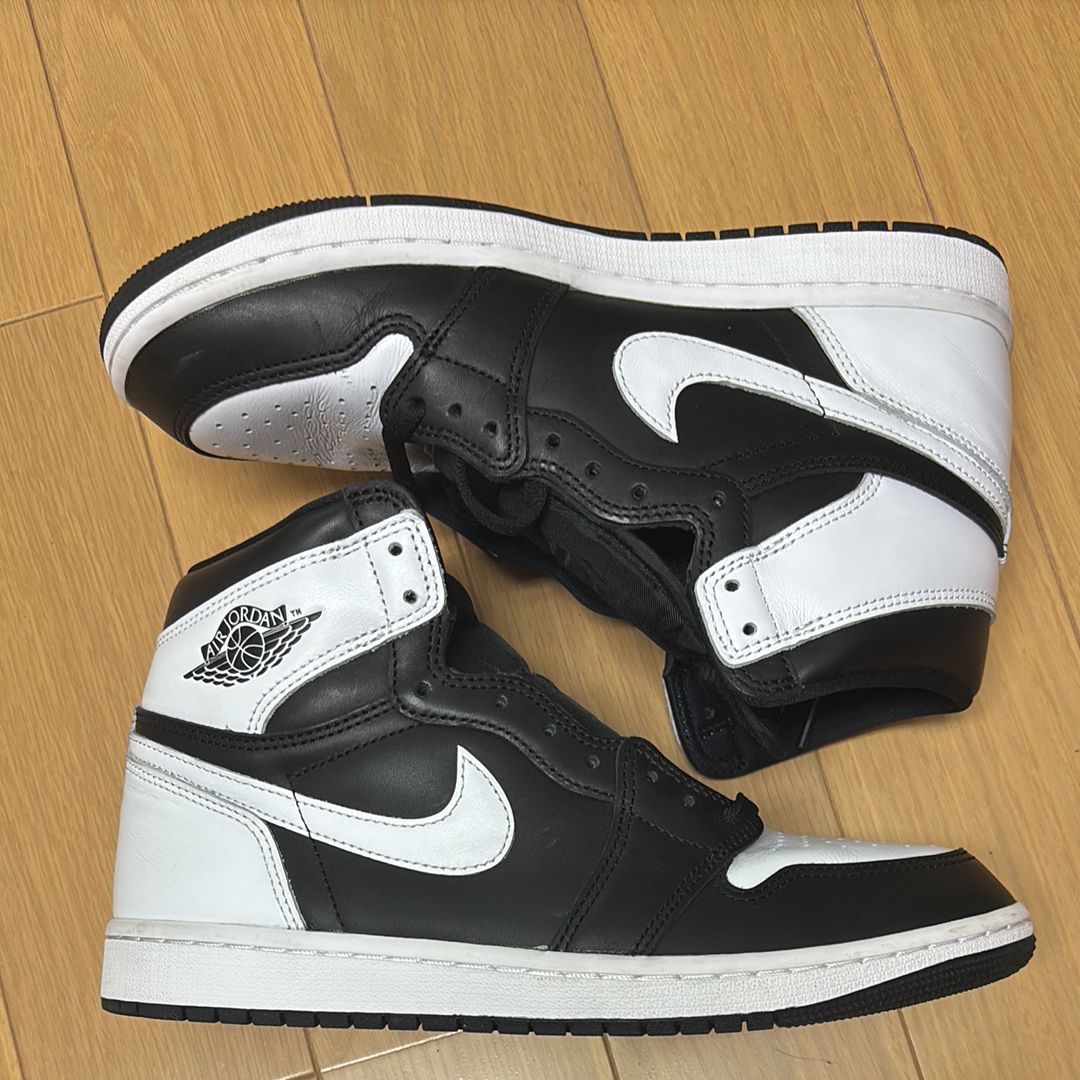 Nike Air Jordan 1 Retro High OG "Black/White"