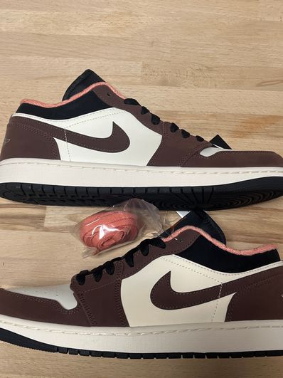 Nike Air Jordan 1 Low SE "Light Chocolate" / "Mocha Brown"