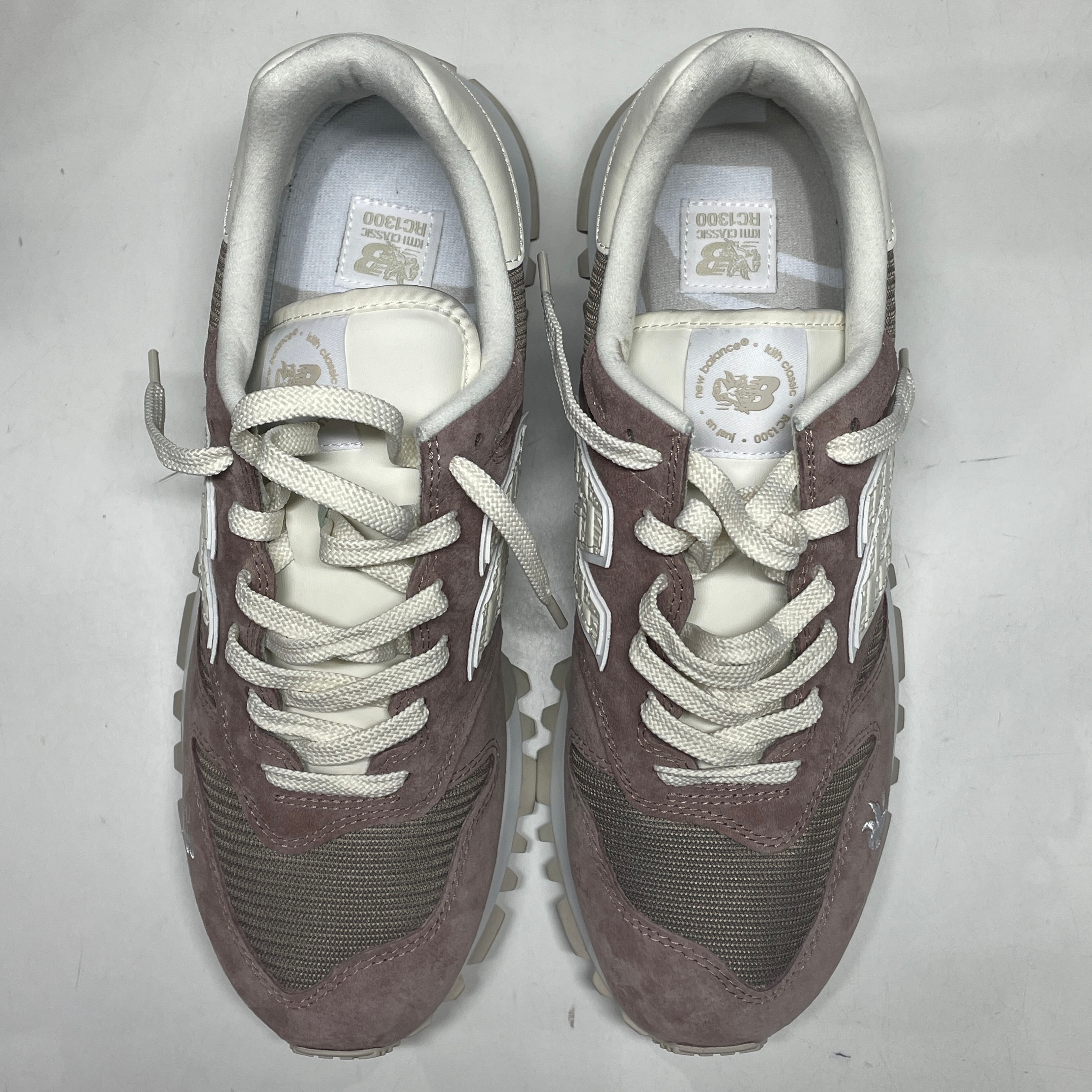 キス ロニー・ファイグ × ニューバランス 1300 10th アニバーサリー "アントラー"