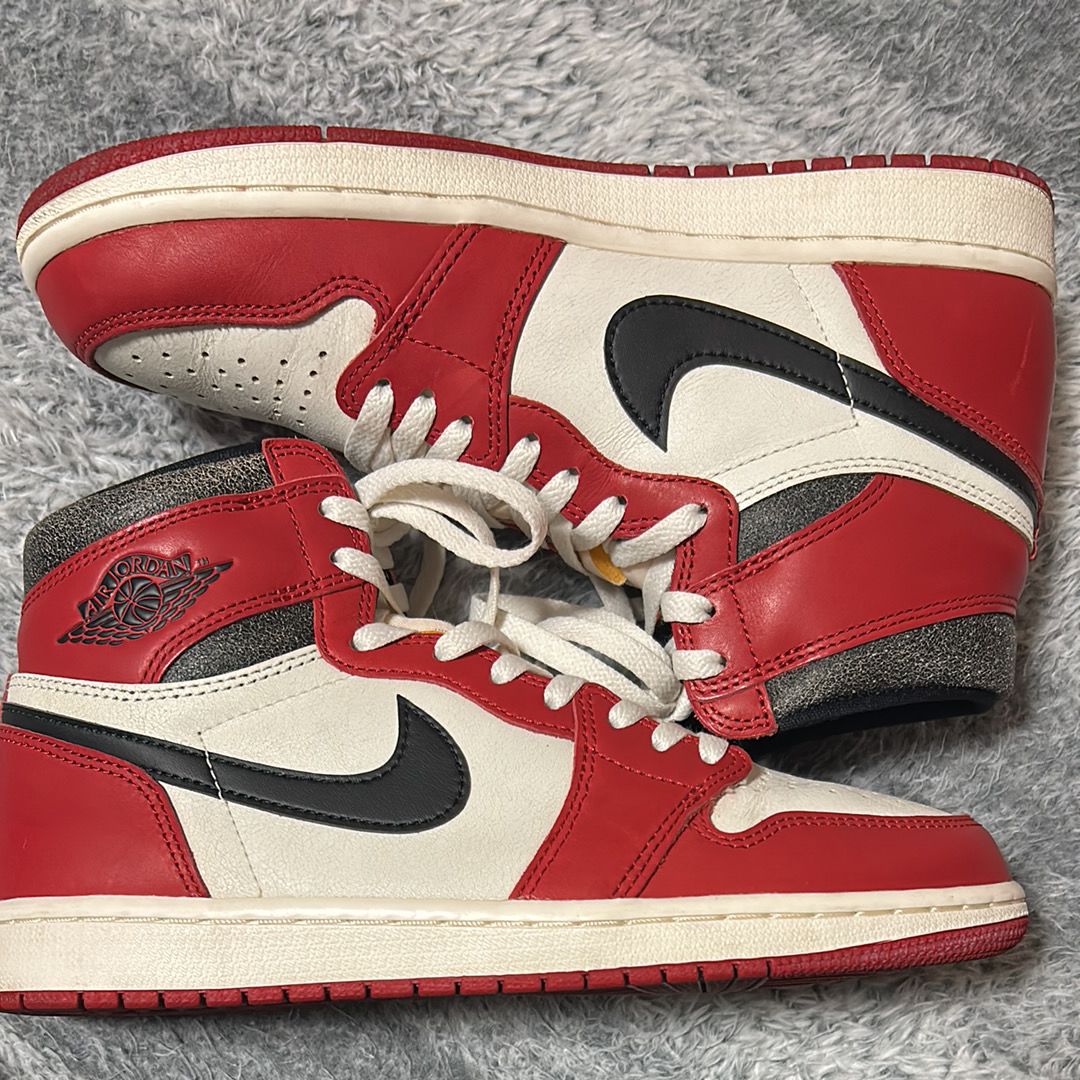 Nike Air Jordan 1 High OG "Lost & Found/Chicago"