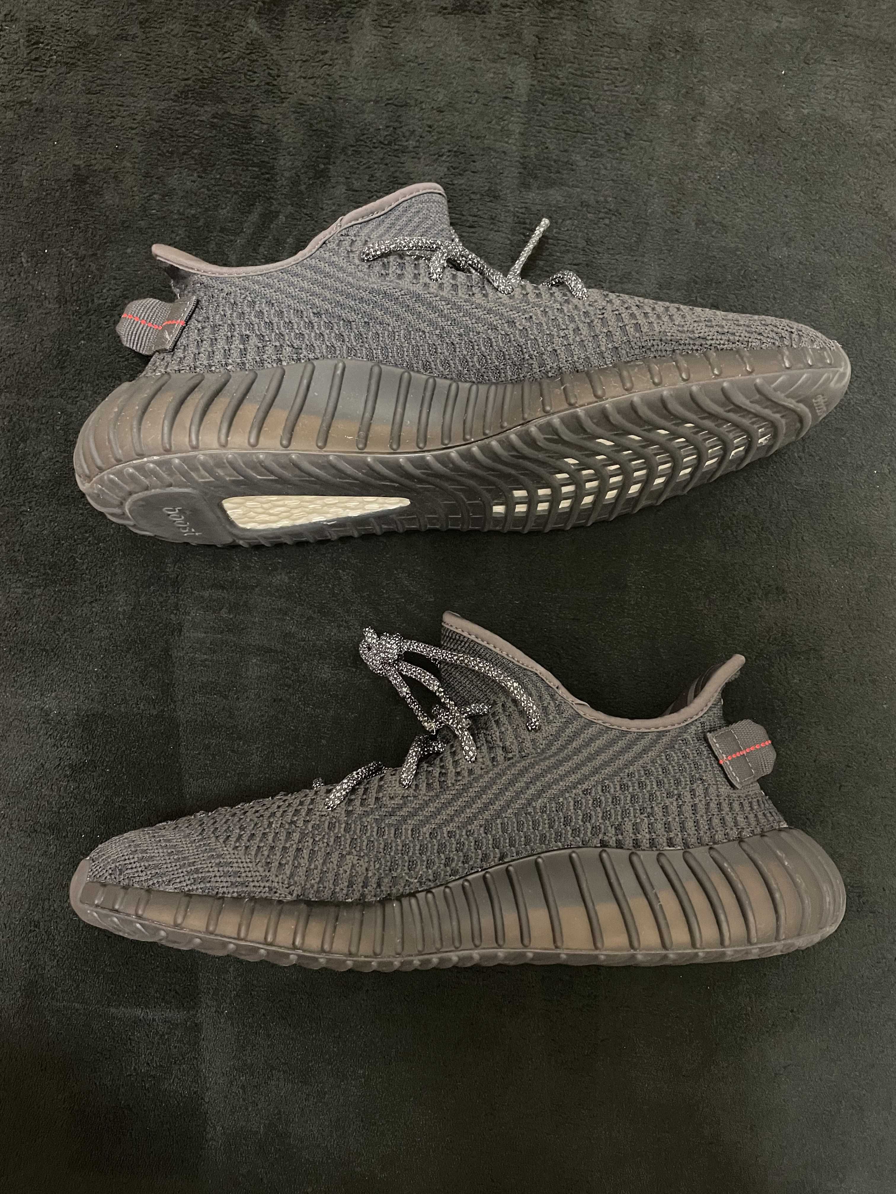 adidas YEEZY Boost 350 V2 "Black"