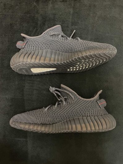 adidas YEEZY Boost 350 V2 "Black"