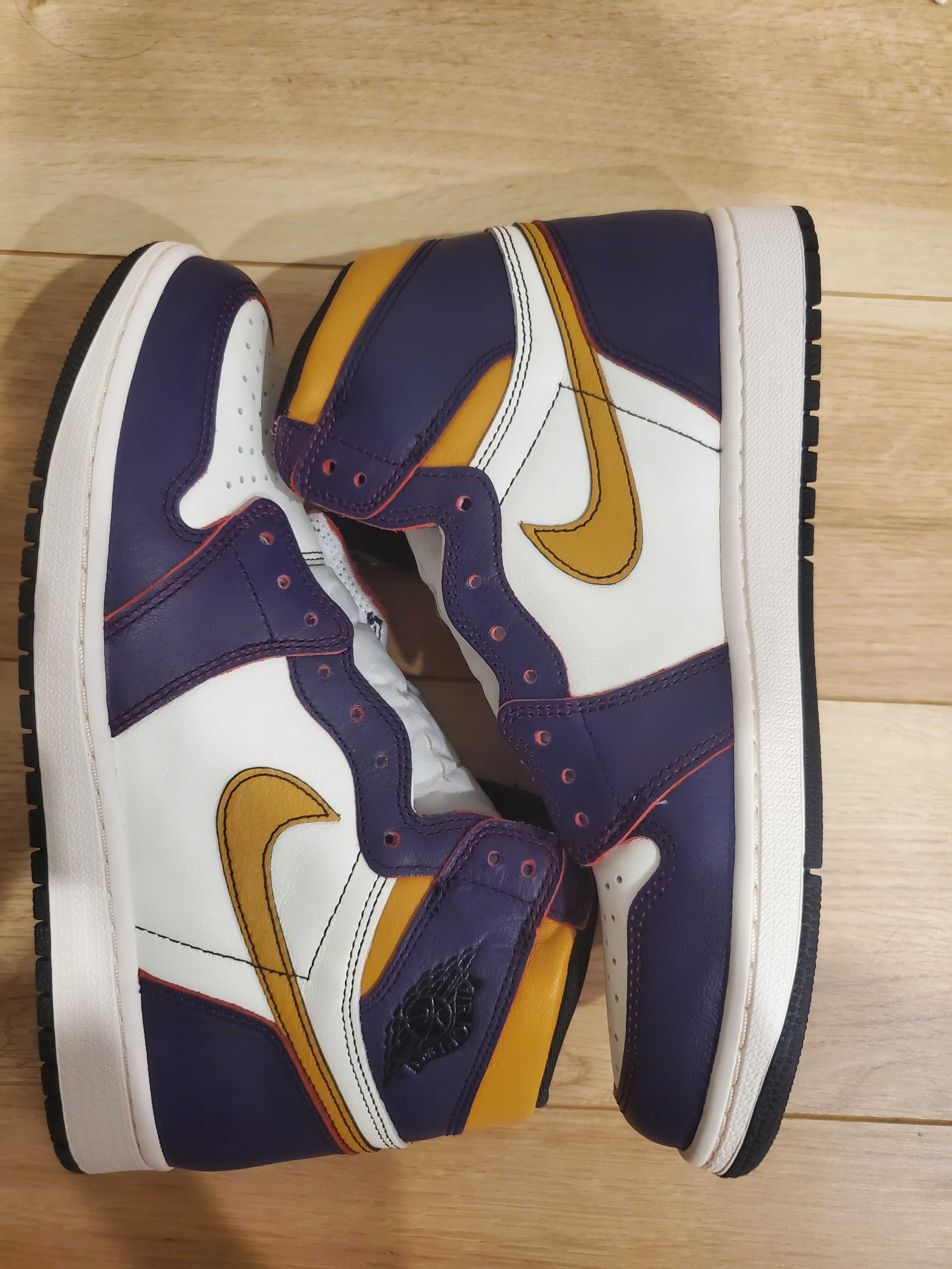 Nike SB × Air Jordan 1 Retro High "La To Chicago"