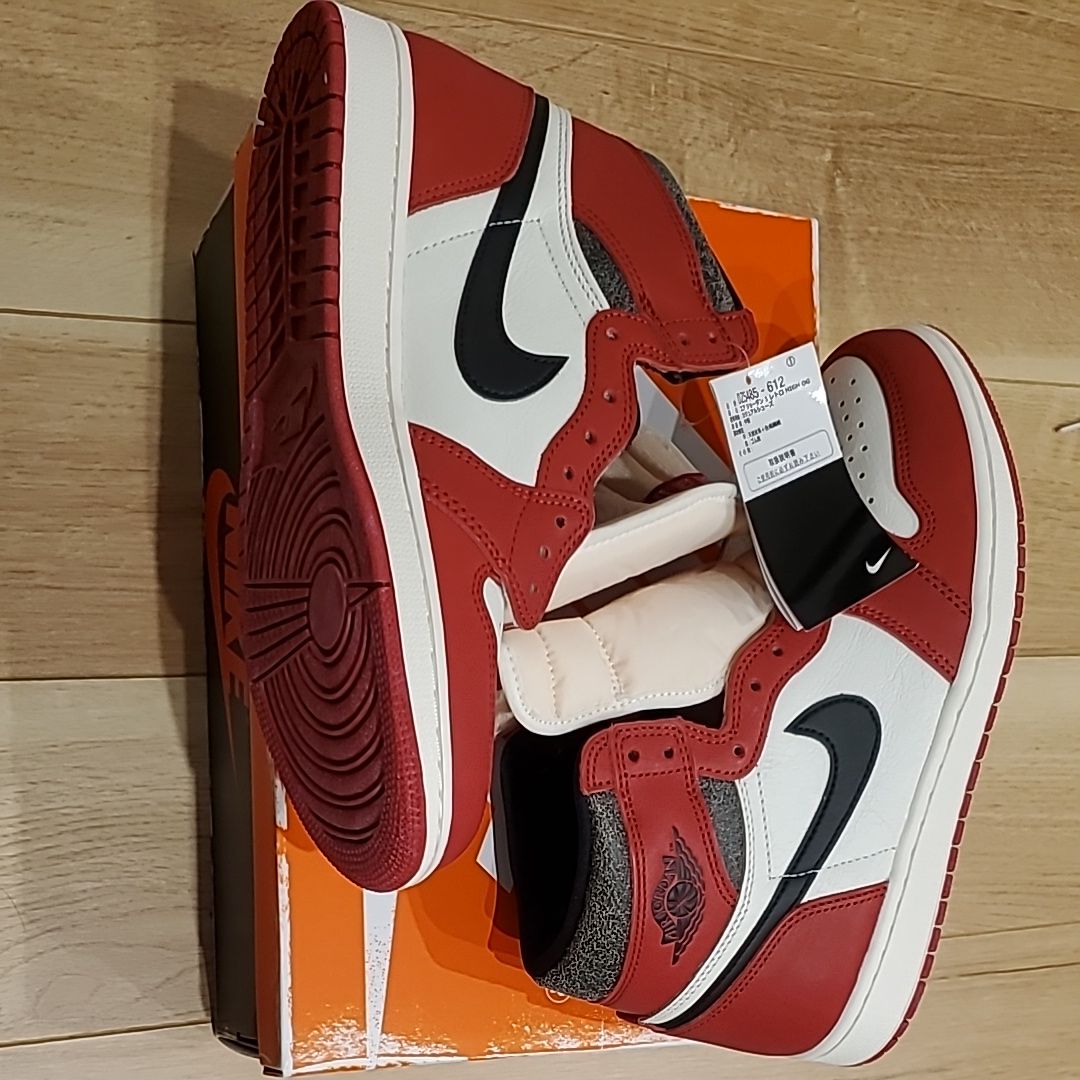 Nike Air Jordan 1 High OG "Lost & Found/Chicago"