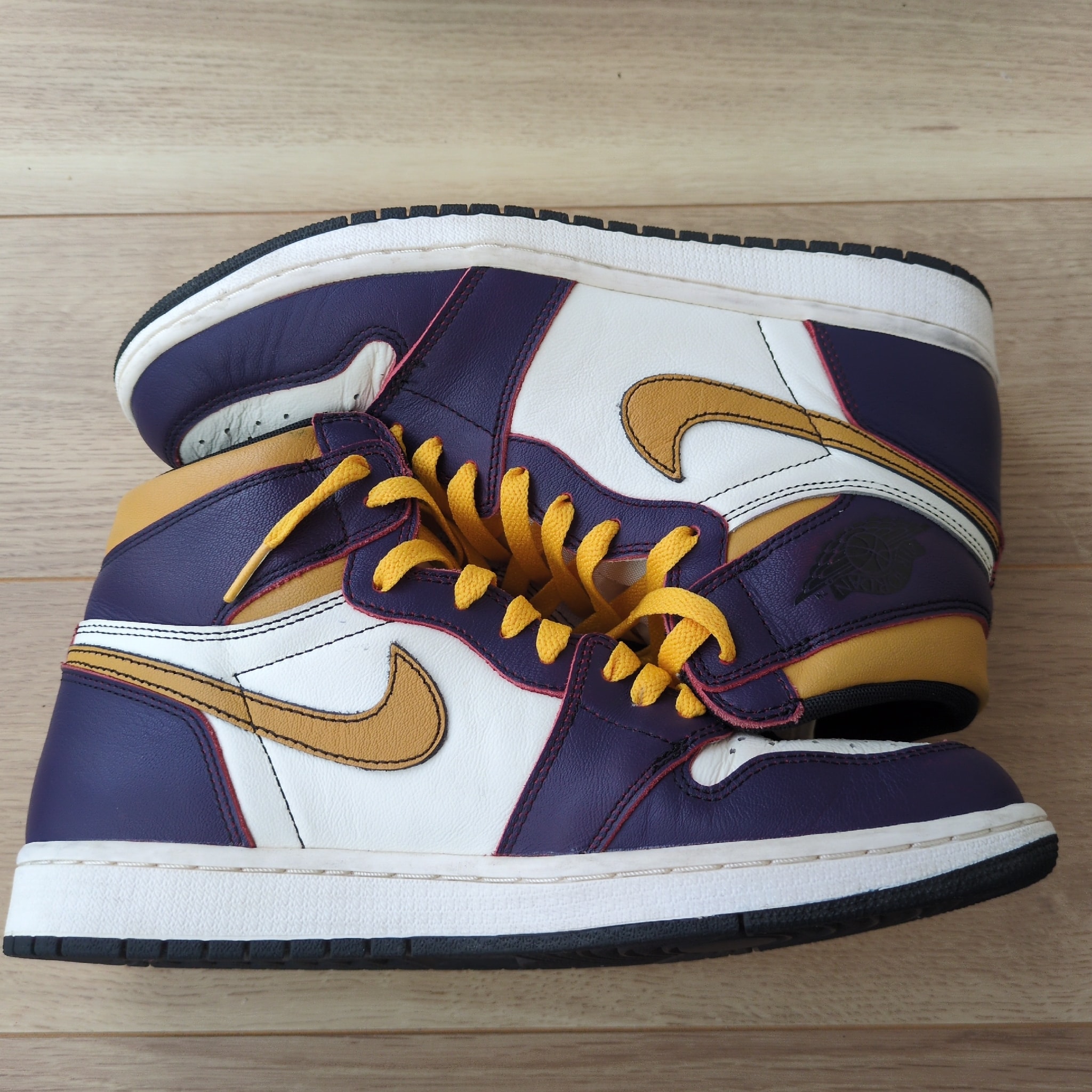 Nike SB × Air Jordan 1 Retro High "La To Chicago"