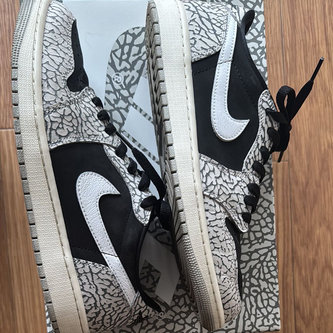 Nike Air Jordan 1 Retro Low OG "Black Cement"