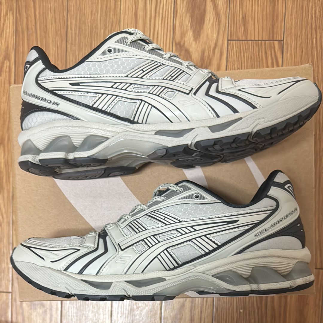 Asics Gel-Kayano 14 "White Sage/Graphite Grey"