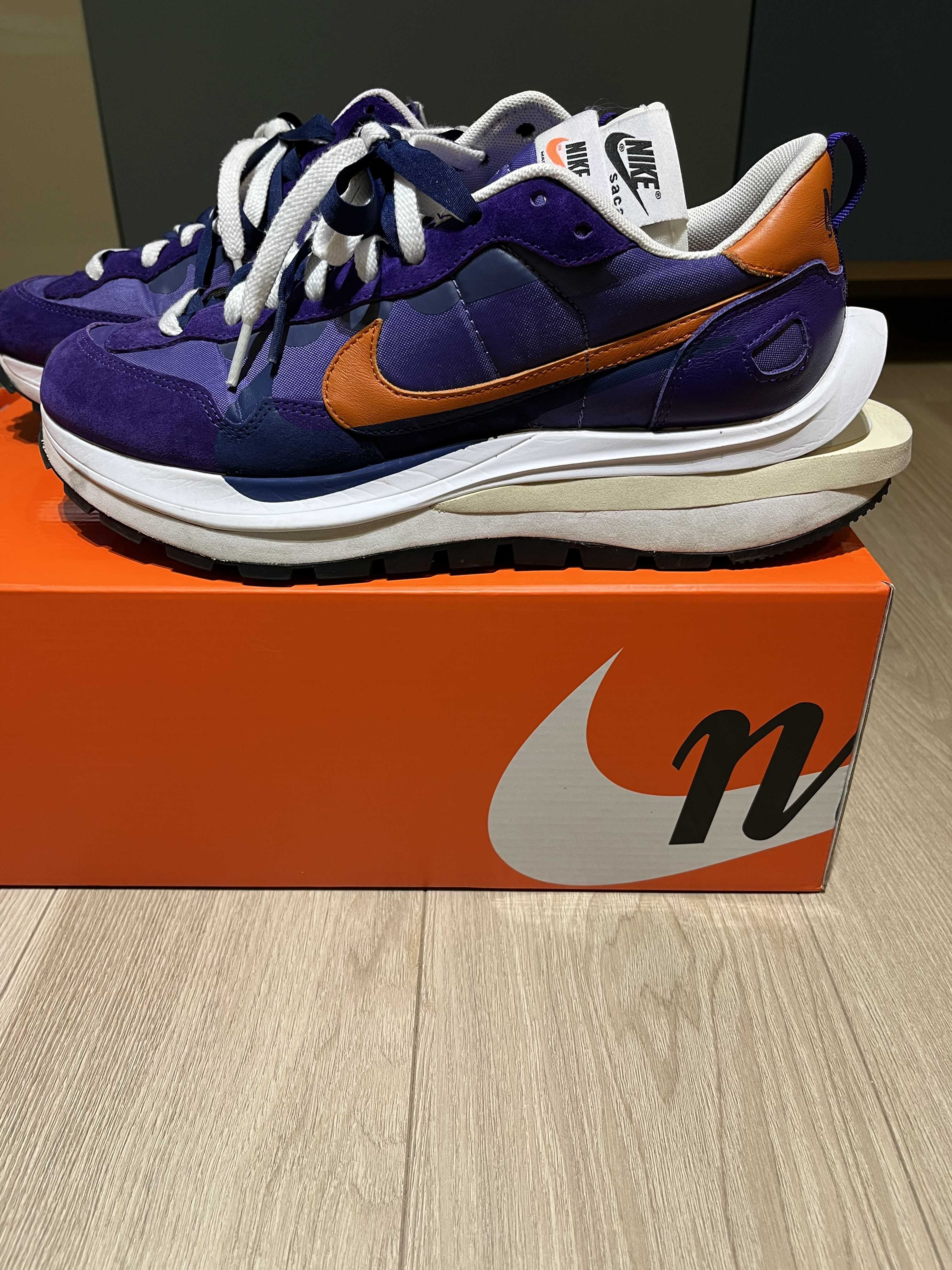 SACAI × NIKE VAPOR WAFFLE "DARK IRIS"