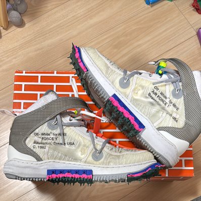 Off-White × Nike Air Force 1 Mid "White"