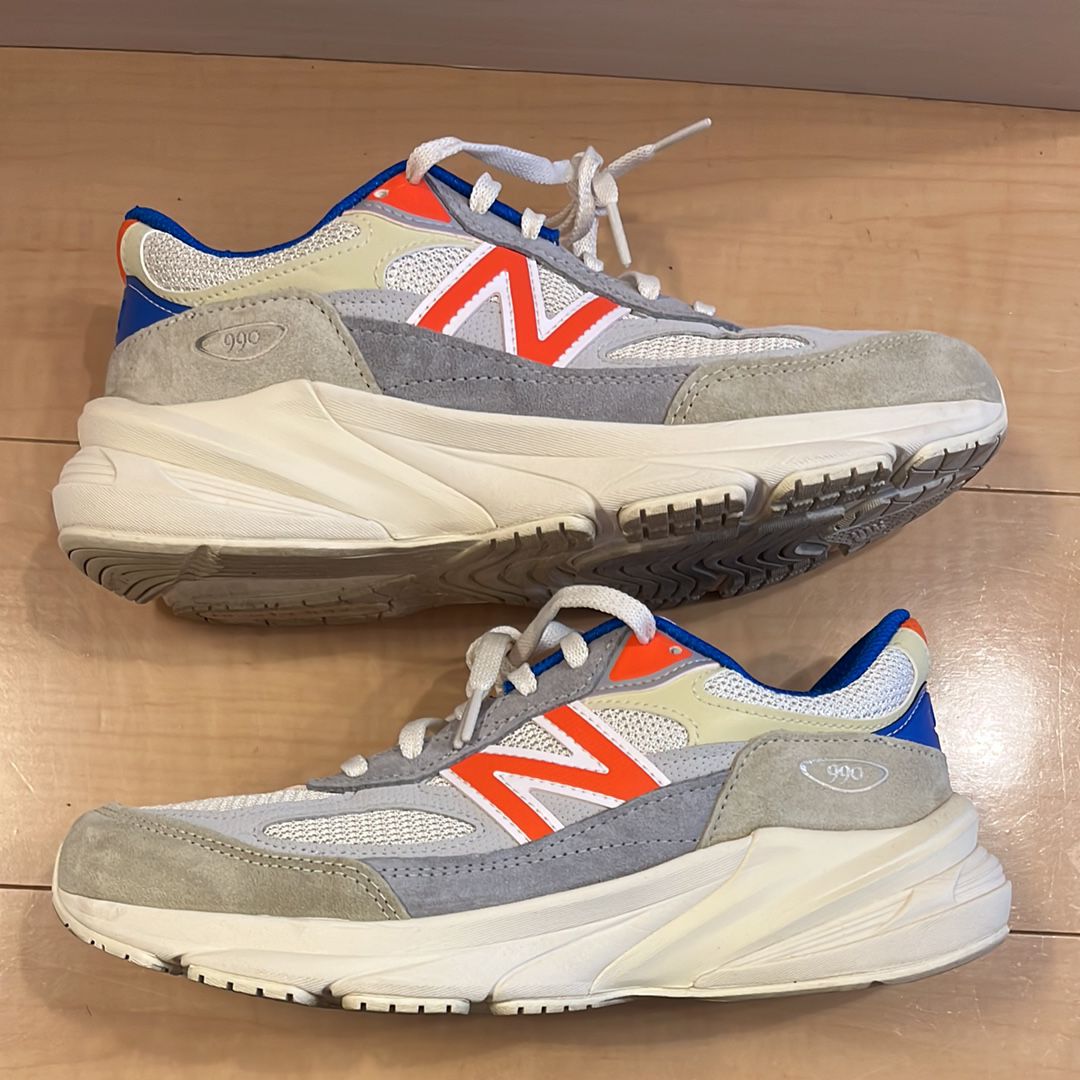 KITH × New Balance 990V6 Madison Square Garden "Sanddrift"