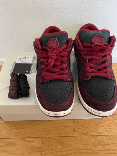 Riot Skateshop × Nike SB Dunk Low Pro QS "Mahogany and Team Red"
