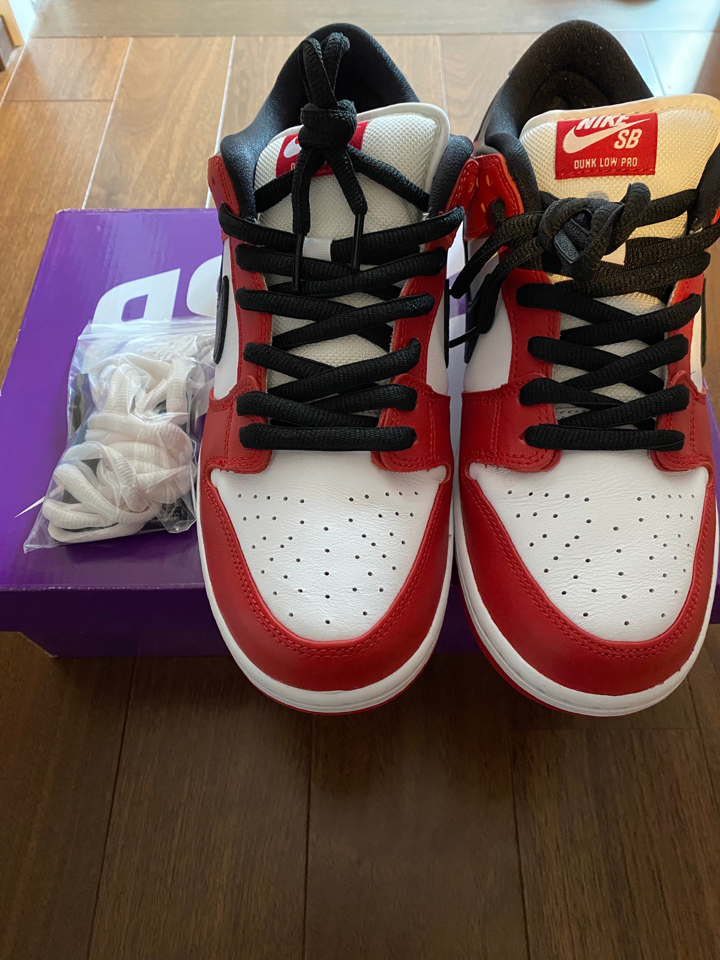 Nike SB Dunk Low Pro "J-Pack Chicago/Varsity Red and White"