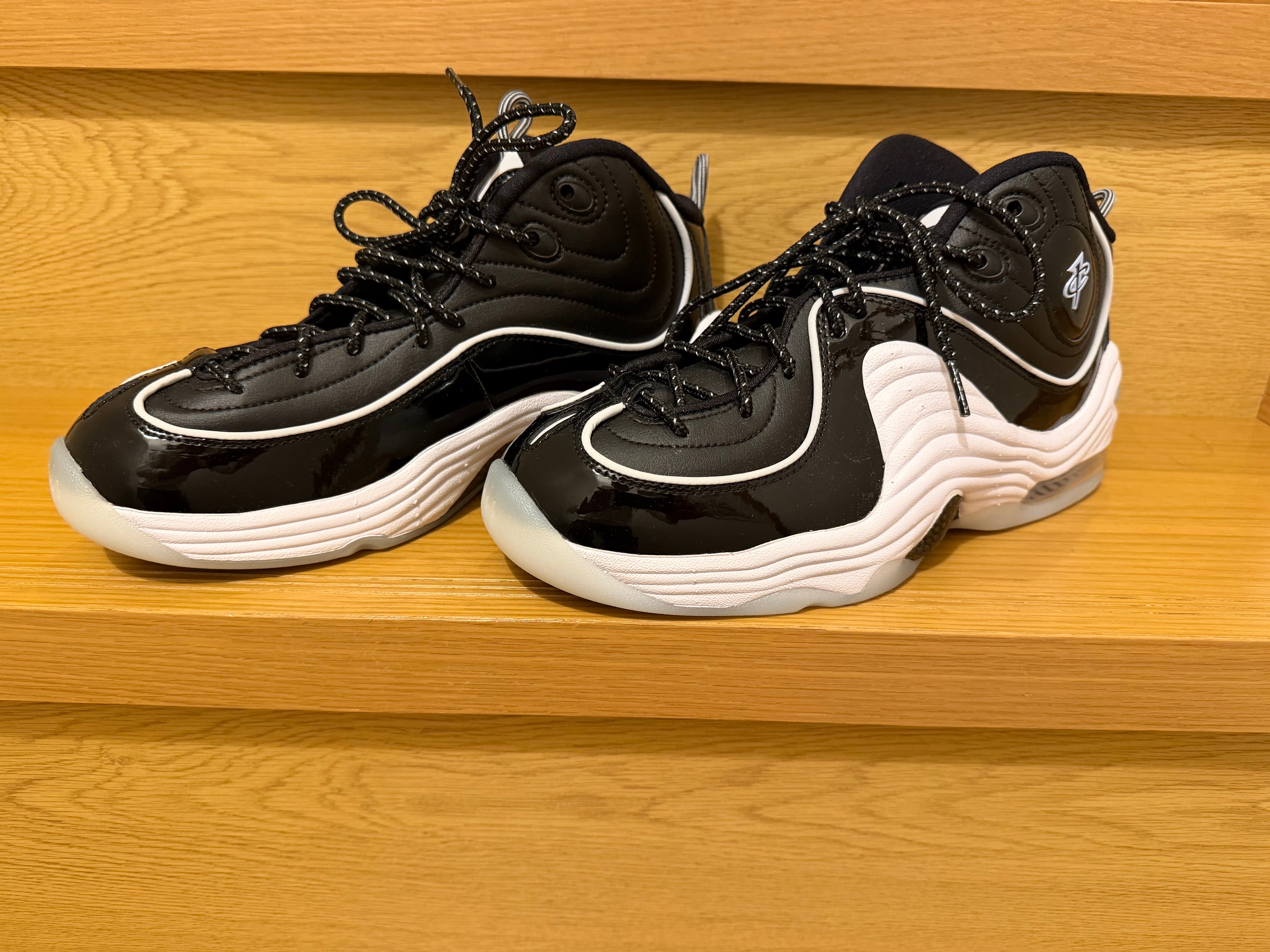 ナイキ エアペニー2 "フットボールグレー"