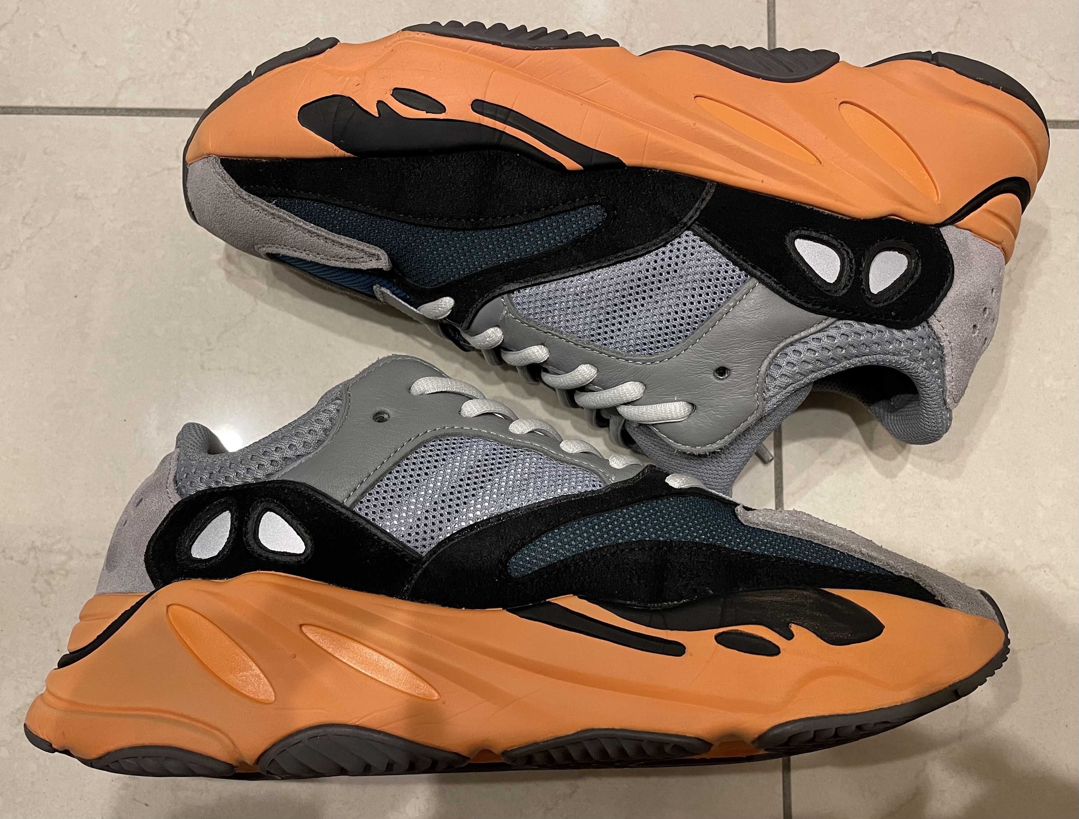adidas YEEZY Boost 700 "Wash Orange"