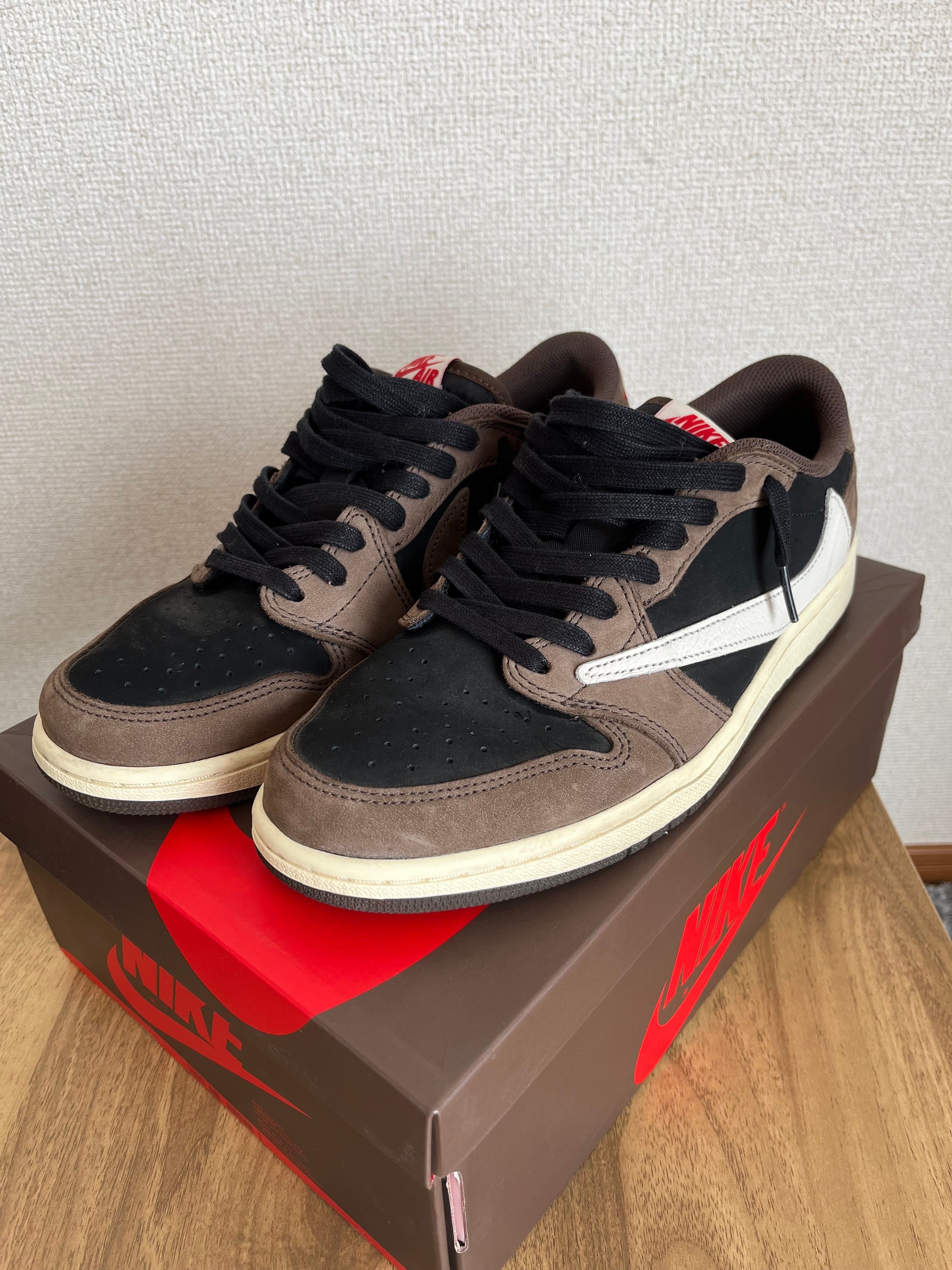 Travis Scott × Nike Air Jordan 1 Low OG SP-T "Black/Dark Mocha"