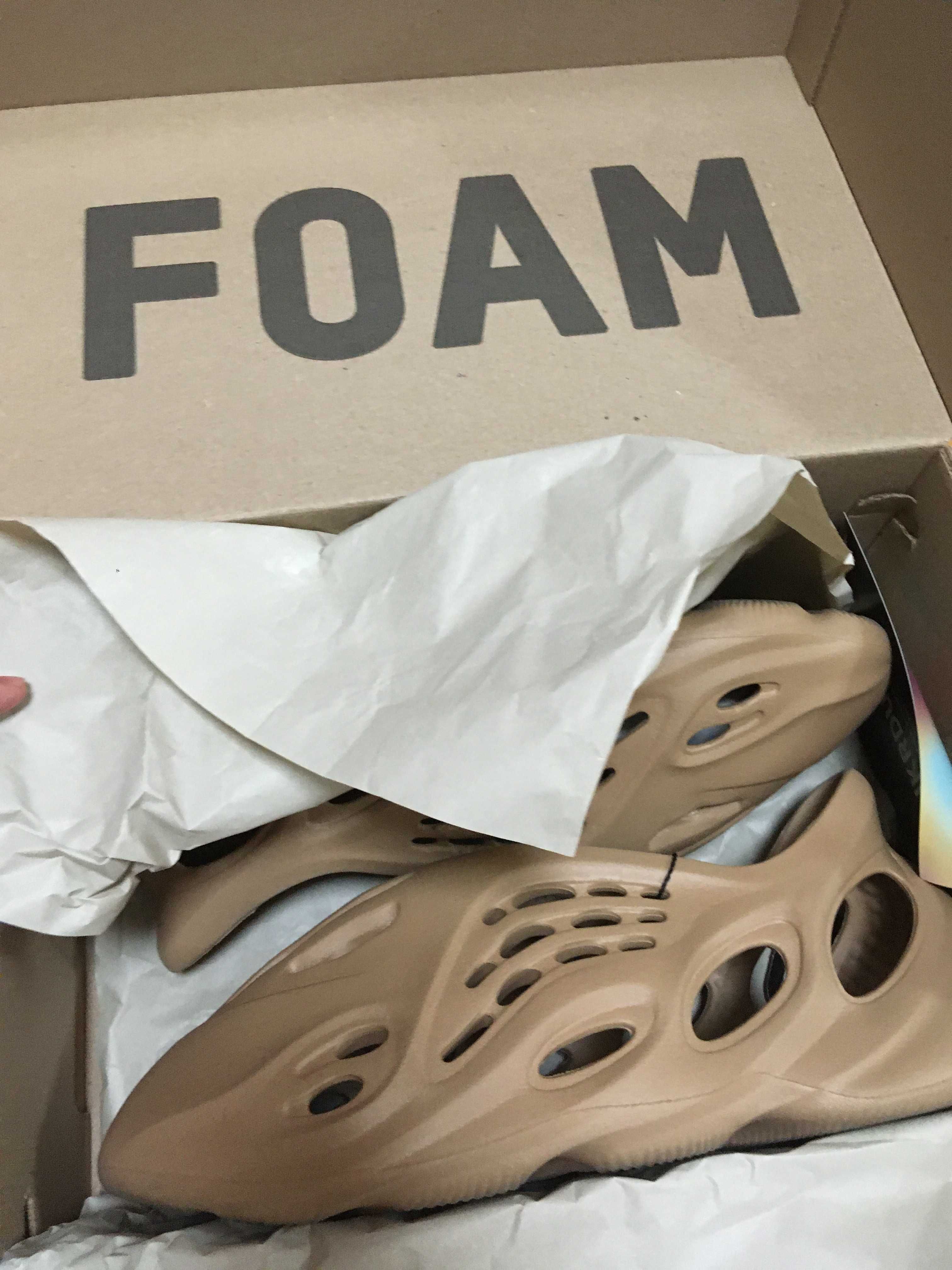 adidas YEEZY Foam Runner "Ochre"