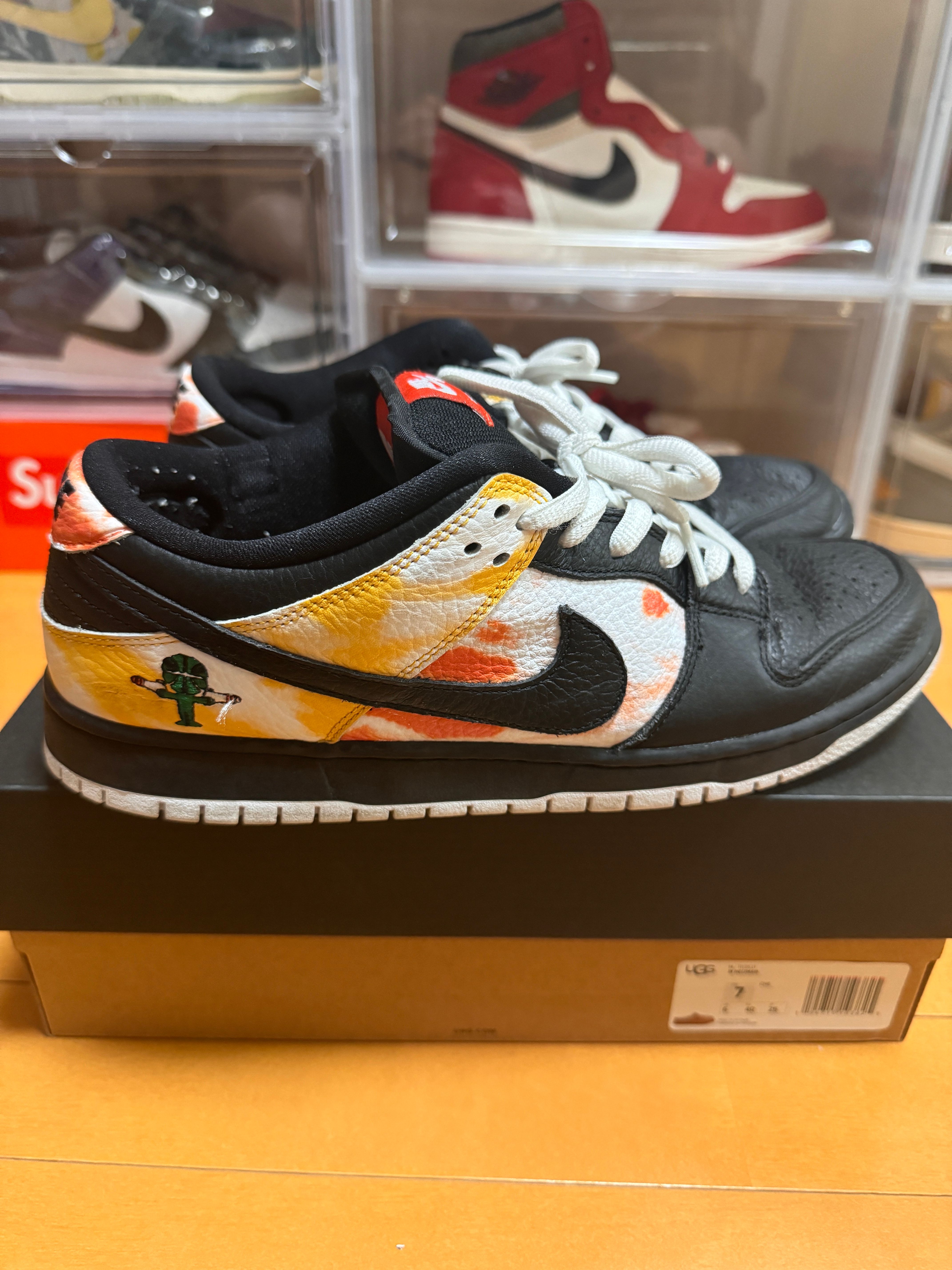 Nike SB Dunk Low "Raygun Tie-Dye/Black"