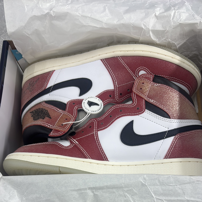 Trophy Room × Nike Air Jordan 1 Retro High OG "Chicago"