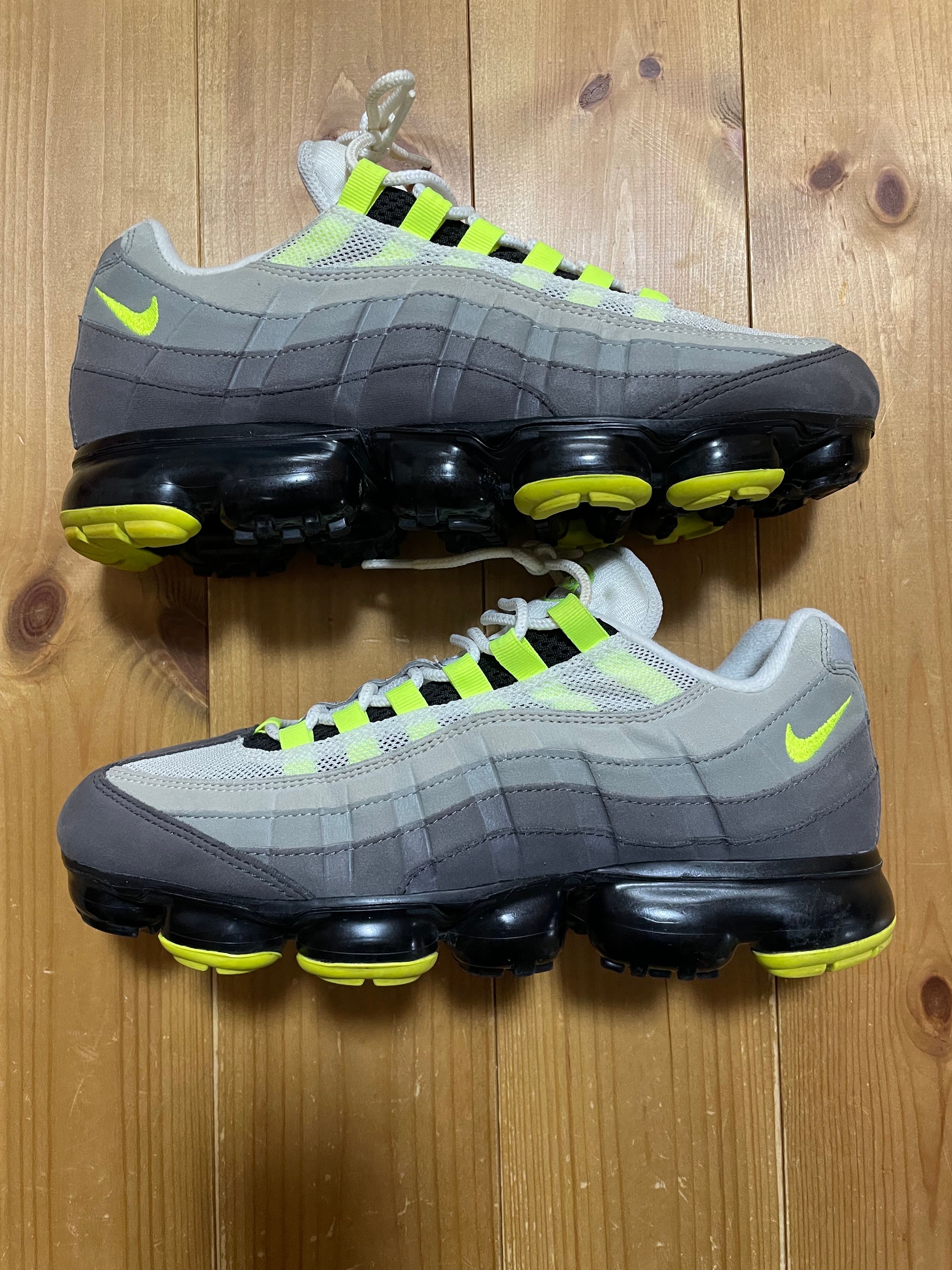 Nike Air Vapormax 95 "Neon"