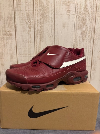 Nike Air Max Plus Tiempo "Team Red and Sail"