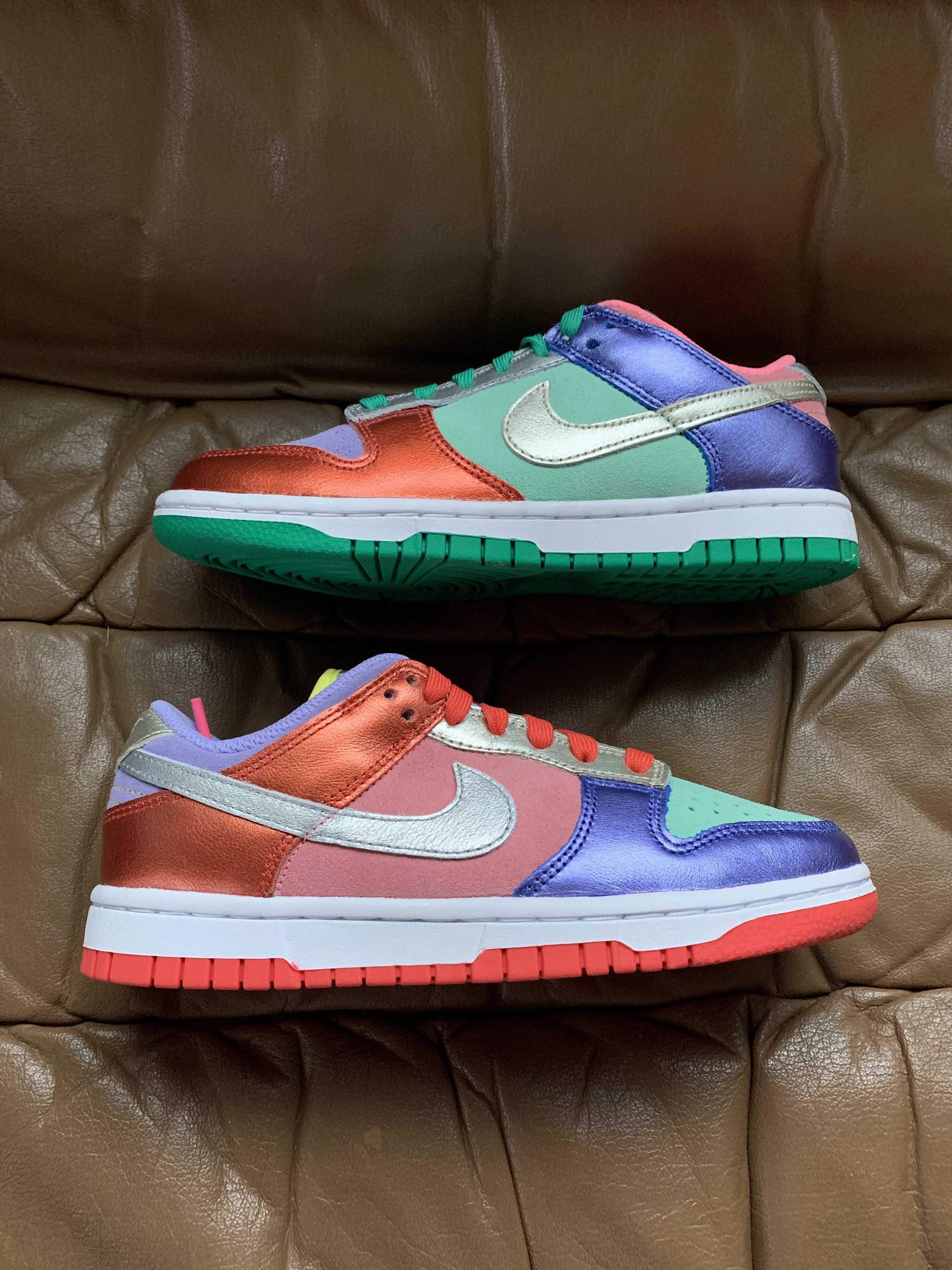 NIKE Women's DUNK LOW "SUNSET PULSE"