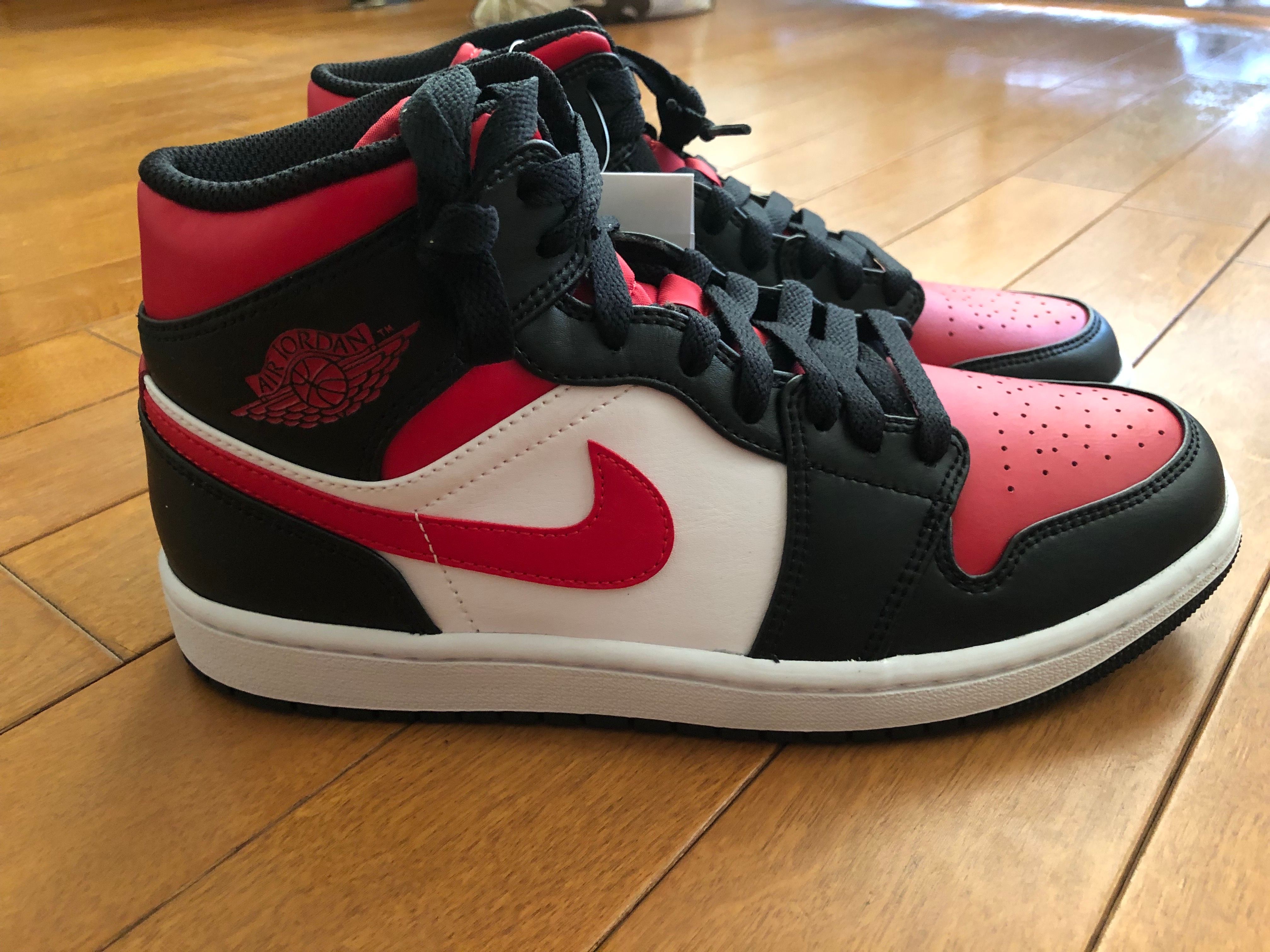 Nike Air Jordan 1 Mid "Black/Gym Red/White"