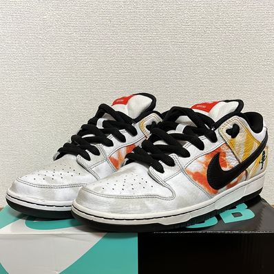 Nike SB Dunk Low "Raygun Tie-Dye/White"