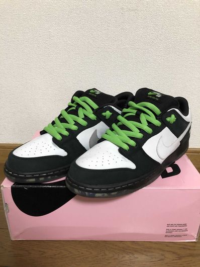 STAPLE × Nike SB Dunk Low "Pigeon Black/White"