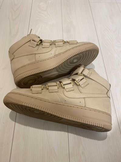 Billie Eilish × Nike Air Force 1 High '07 SP "Mushroom"