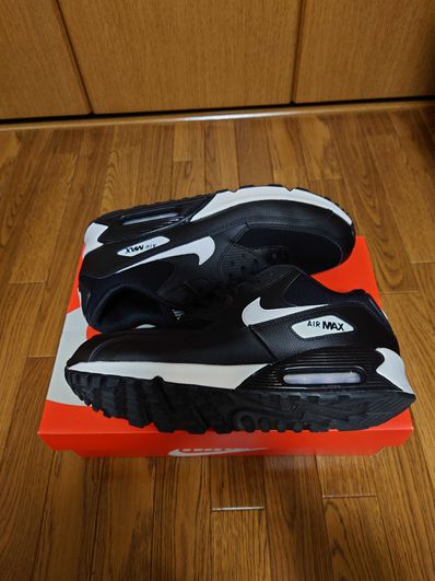 Nike Women's Air Max 90 "Black/White"