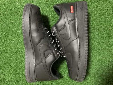 Supreme × Nike Air Force 1 Low "Black"