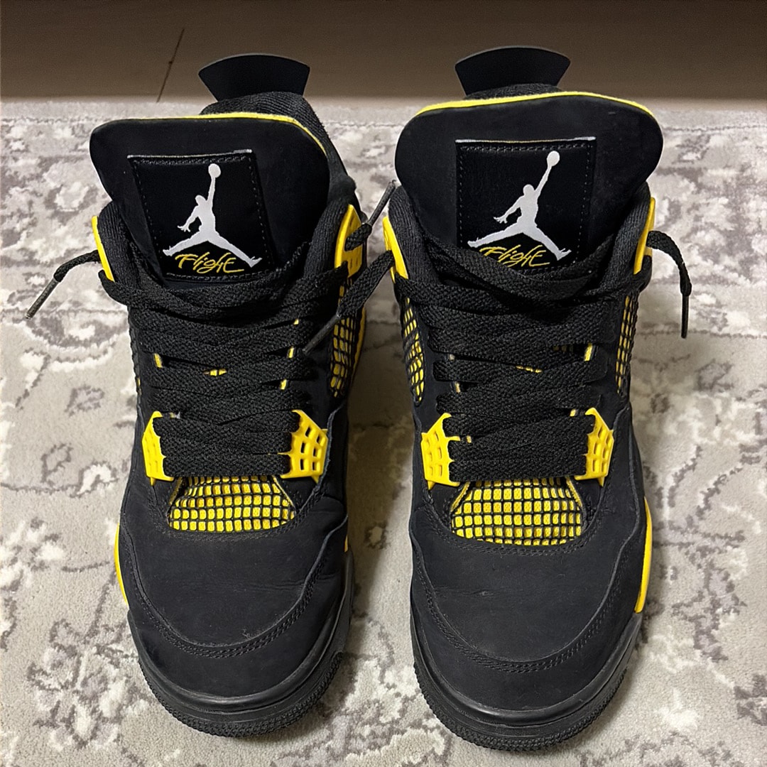 Nike Air Jordan 4 Retro "Thunder"(2023)