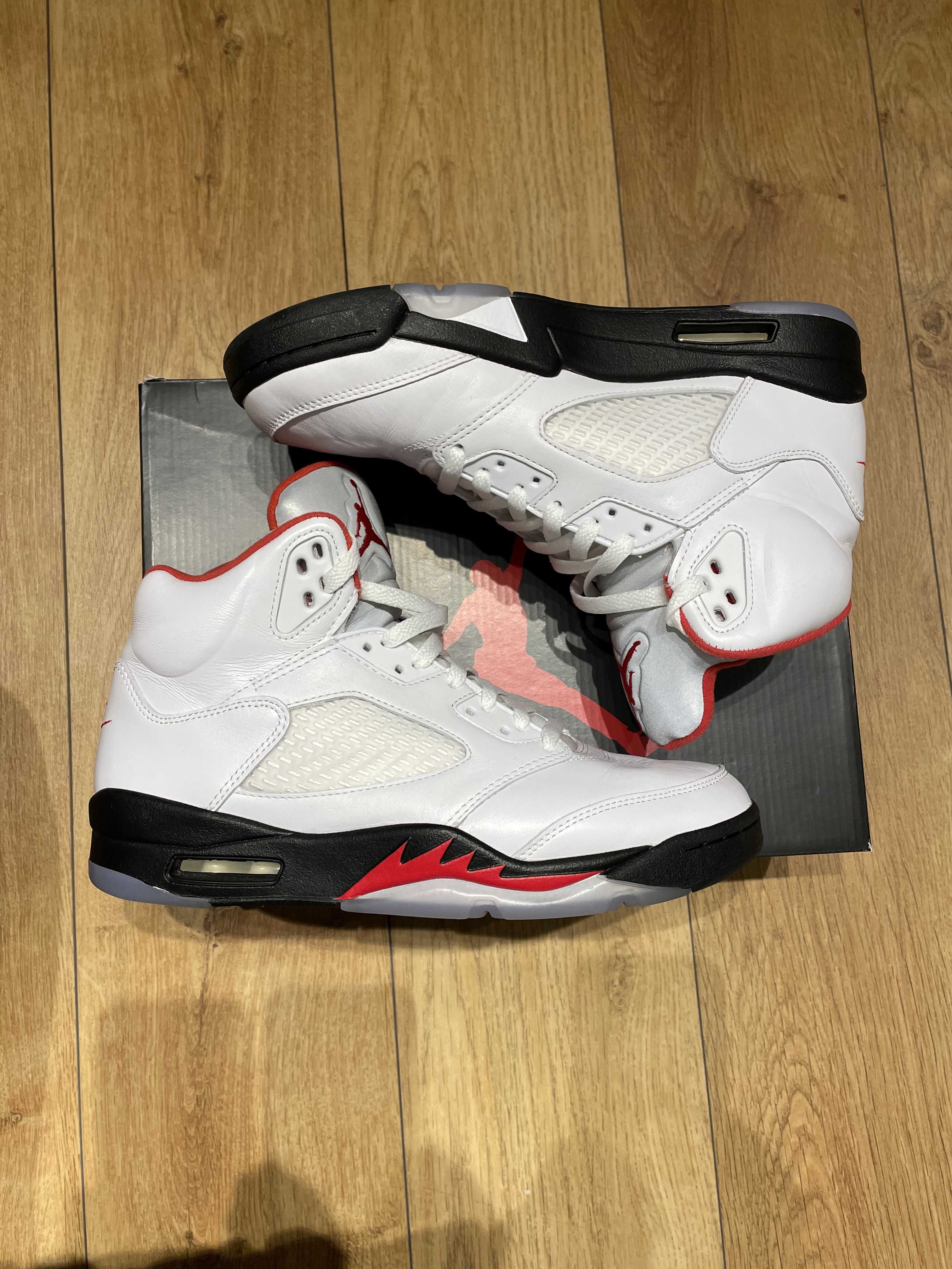 Nike Air Jordan 5 Retro "Fire Red" (2020)