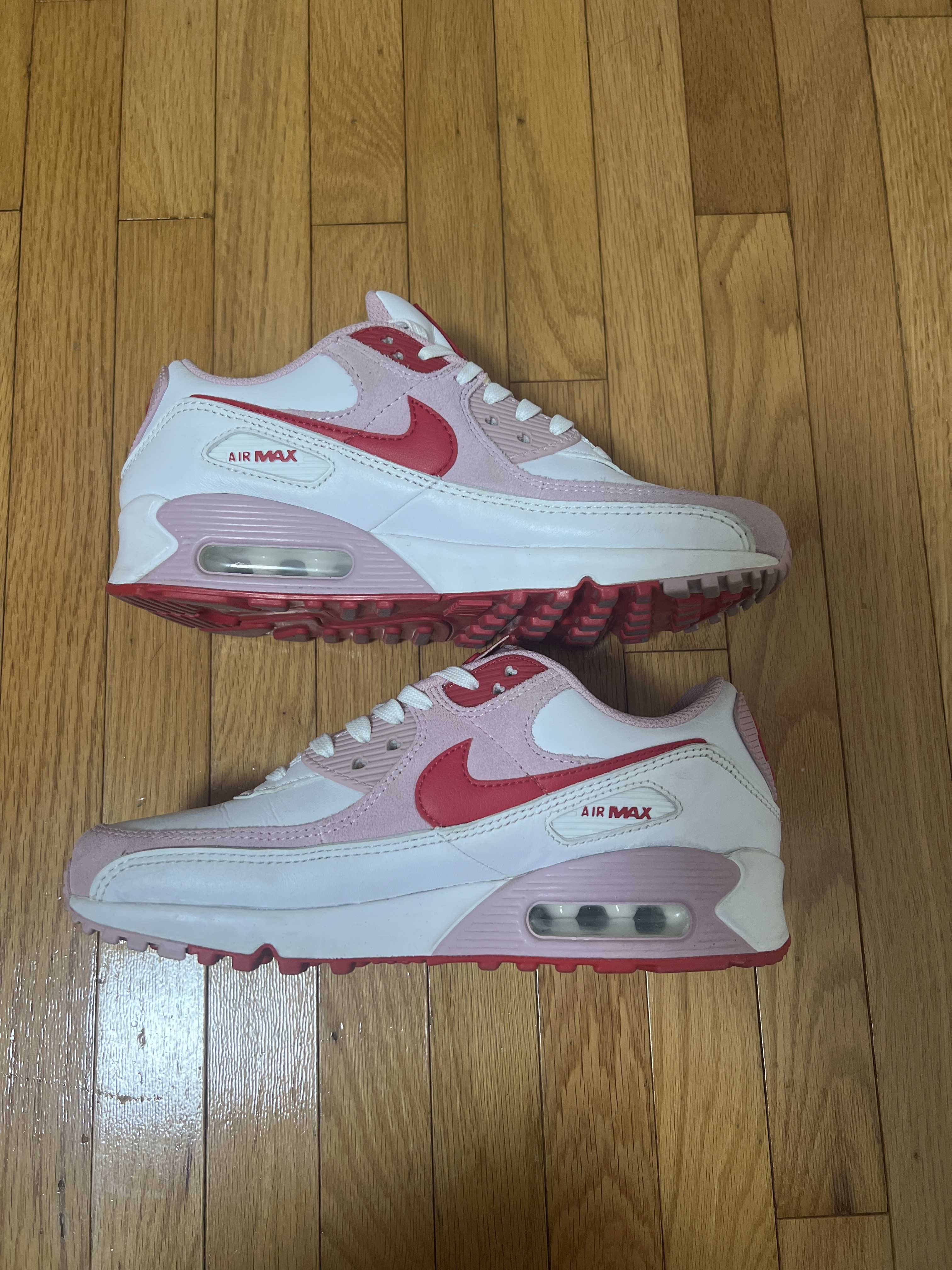 Nike Women's Air Max 90 "Valentine’s Day"