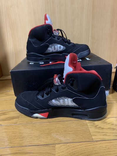 Supreme × Nike Air Jordan 5 Retro "Black"