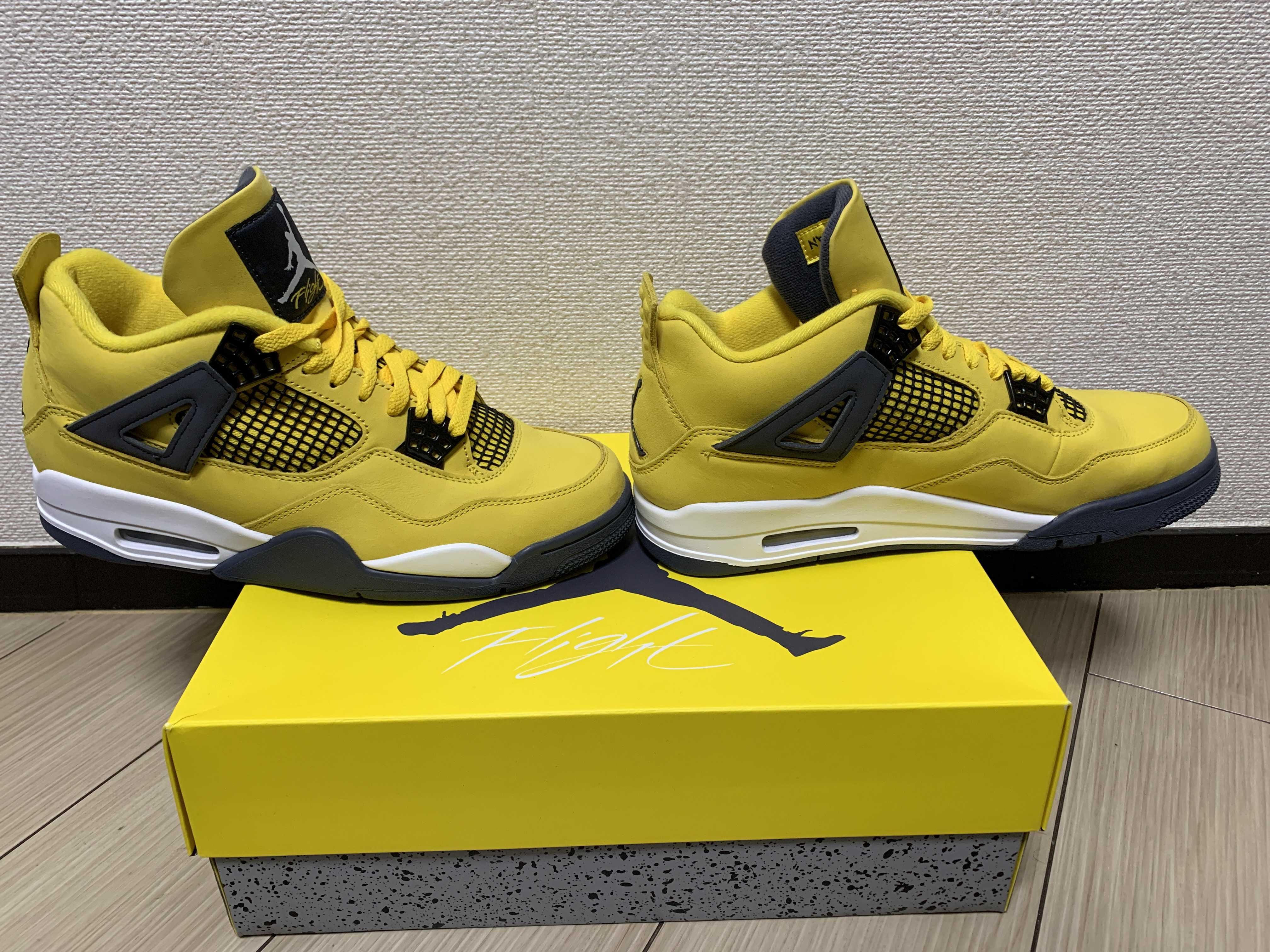 Nike Air Jordan 4 "Tour Yellow"