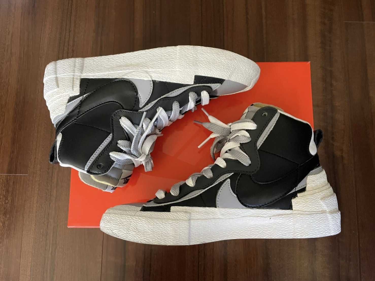 sacai × NIKE BLAZER MID "BLACK/WOLF GREY/WHITE"