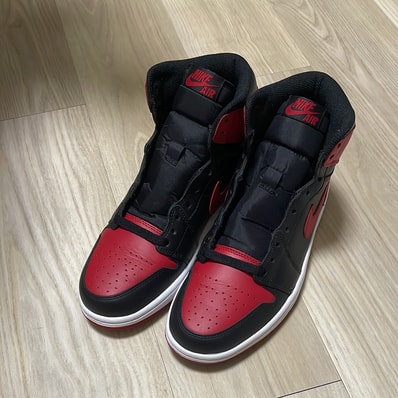 Nike Air Jordan 1 Retro High OG "Bred" (2013)