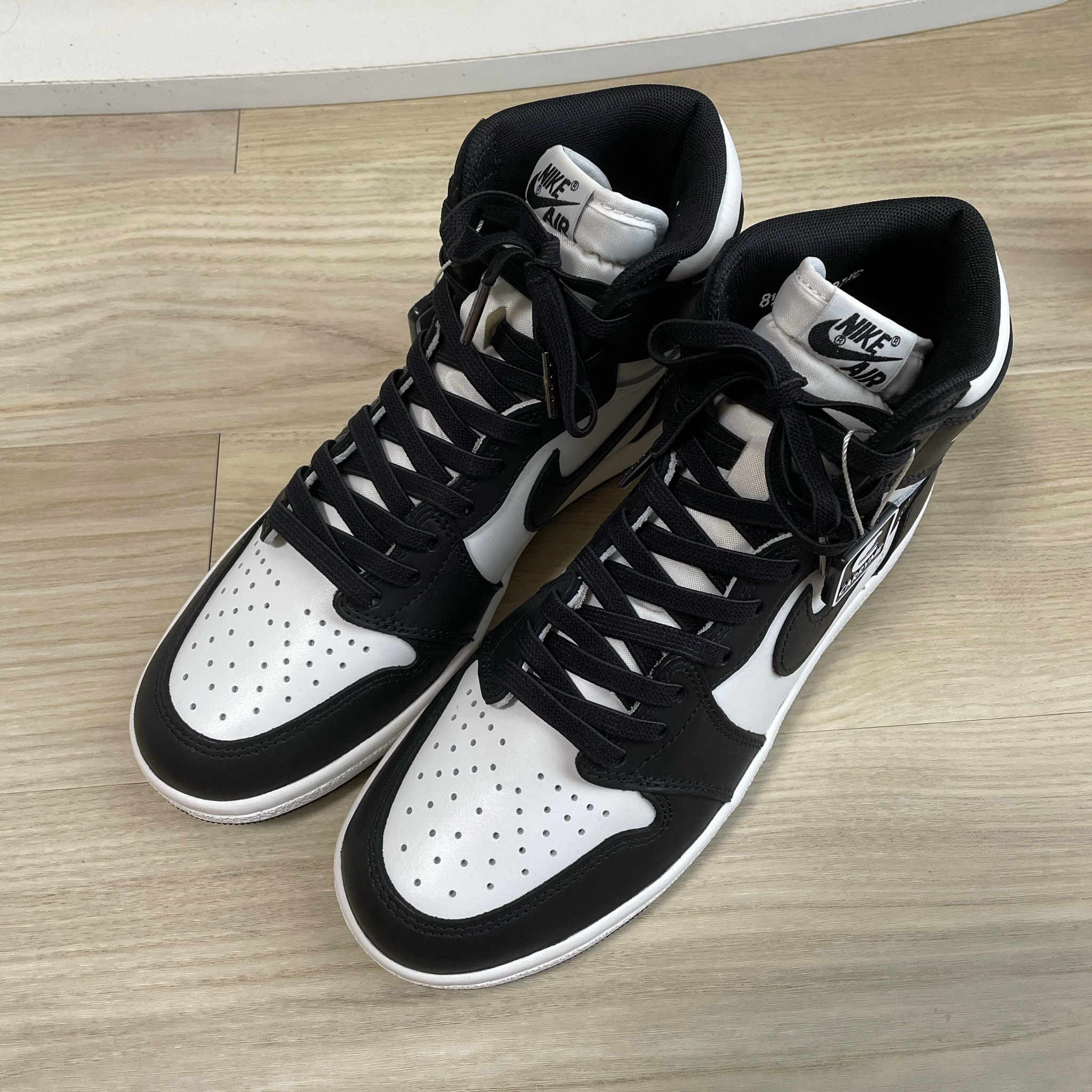 Nike Air Jordan 1 High '85 "Black/White"