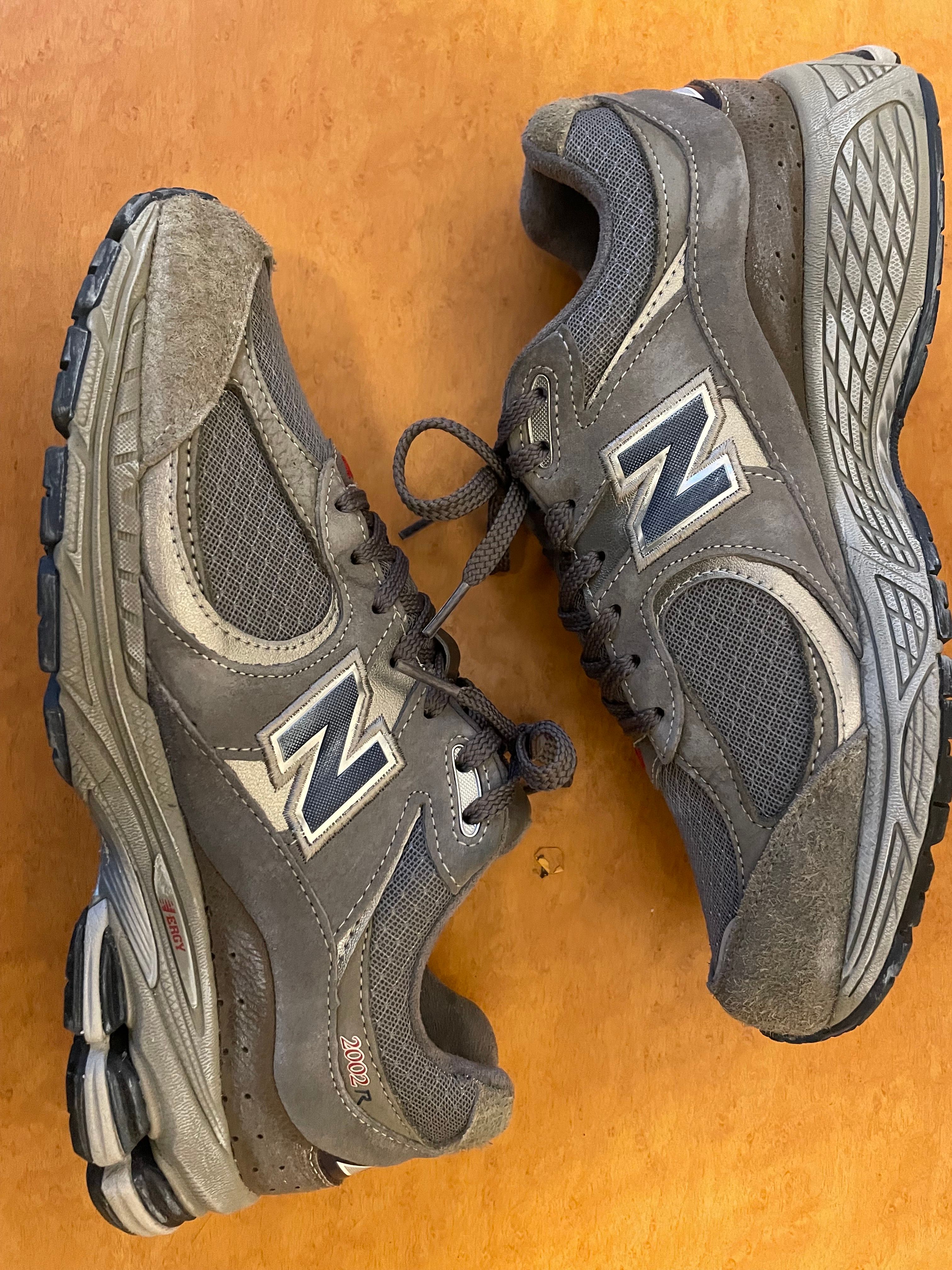 New Balance 2002R "Gray"