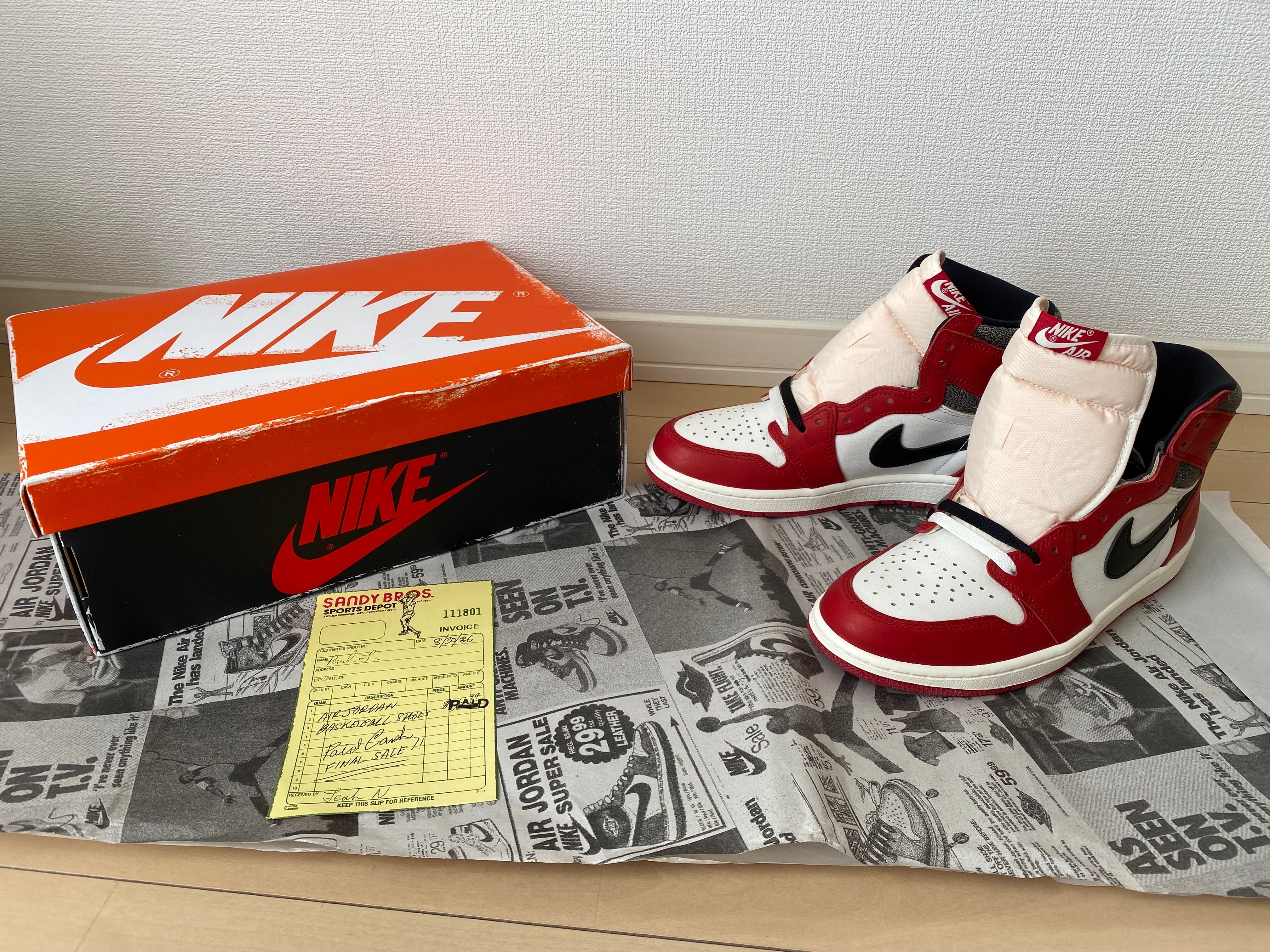 Nike Air Jordan 1 High OG "Lost & Found/Chicago"