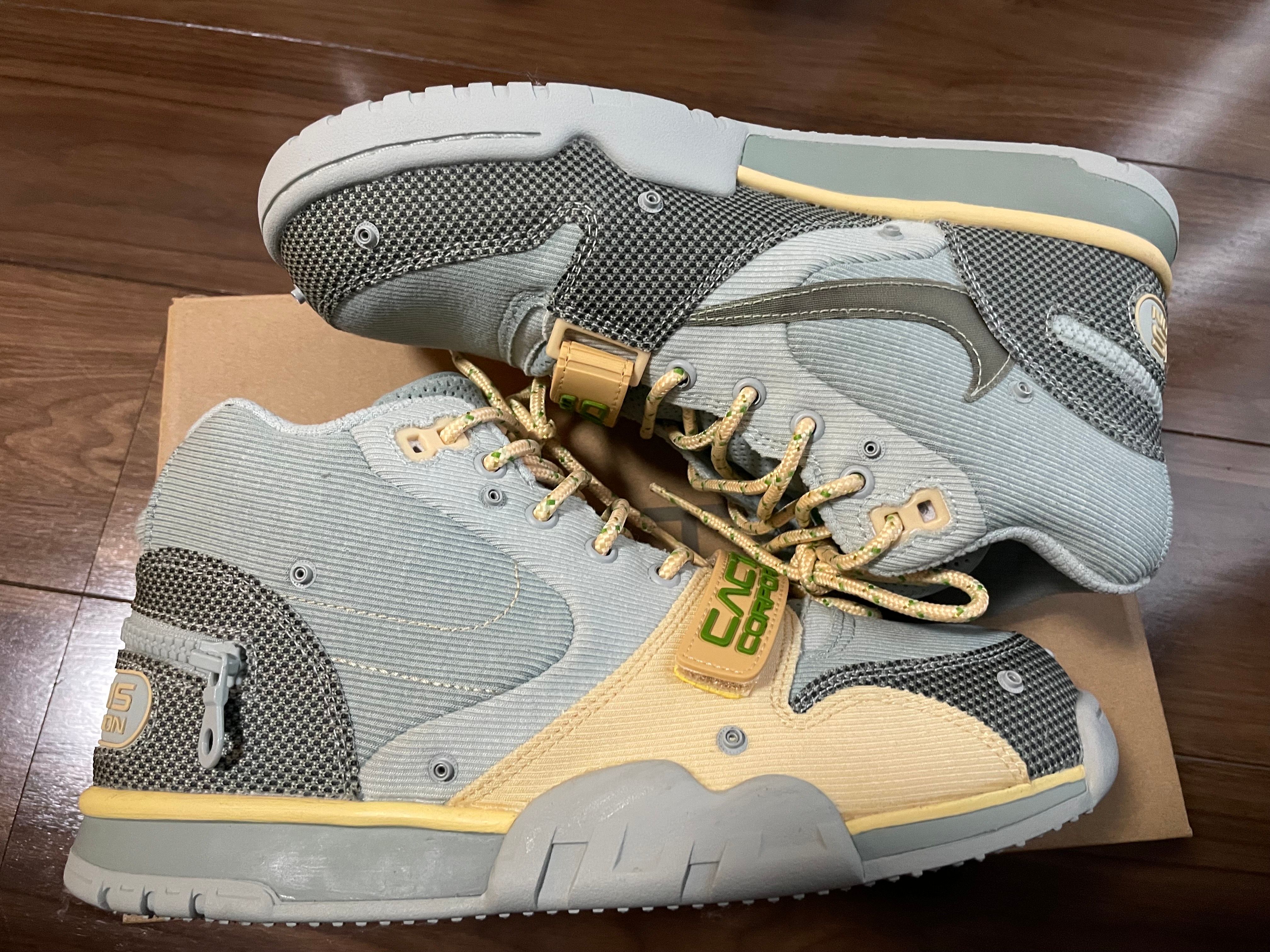 Travis Scott × Nike Air Trainer 1 SP "Grey Haze and Dusty Sage"