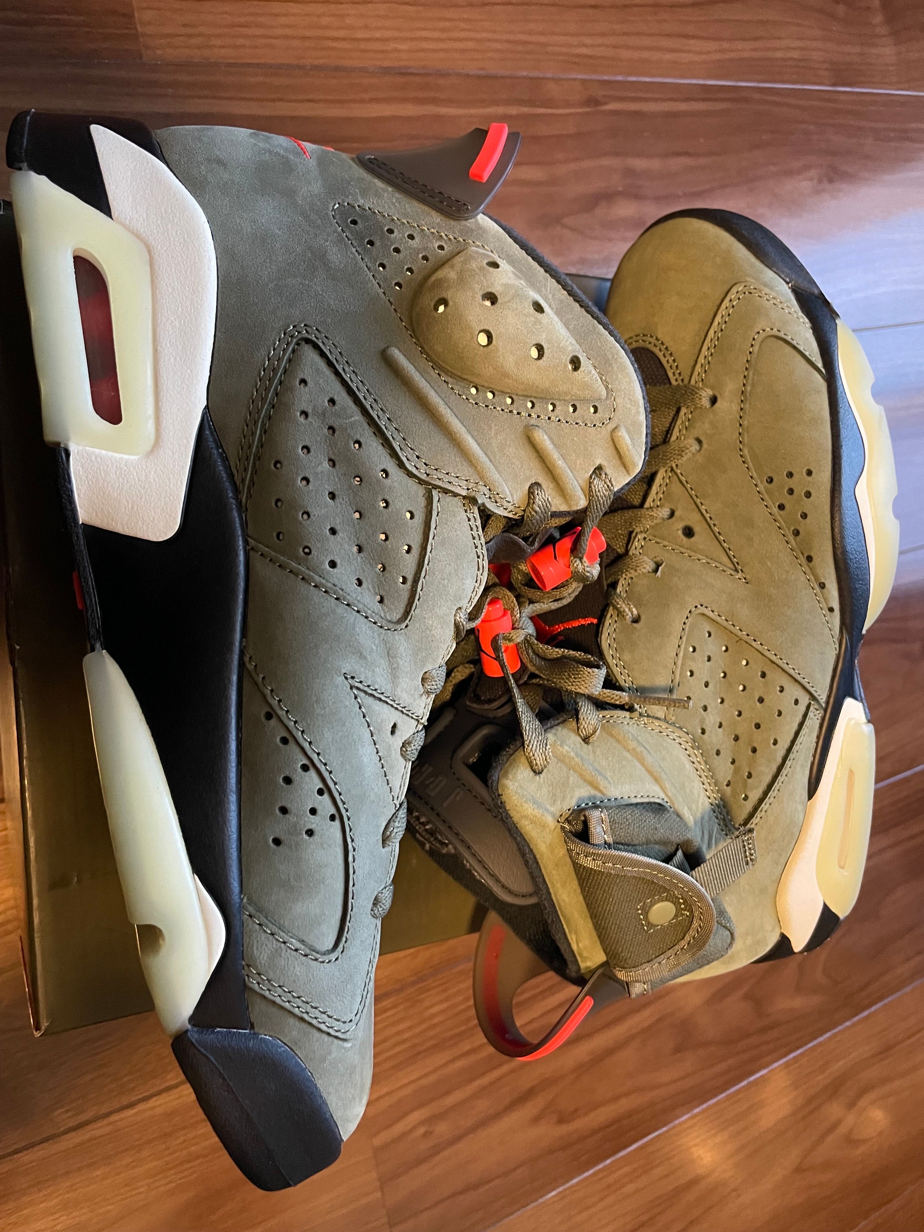 Travis Scott × Nike Air Jordan 6 Retro "Medium Olive"
