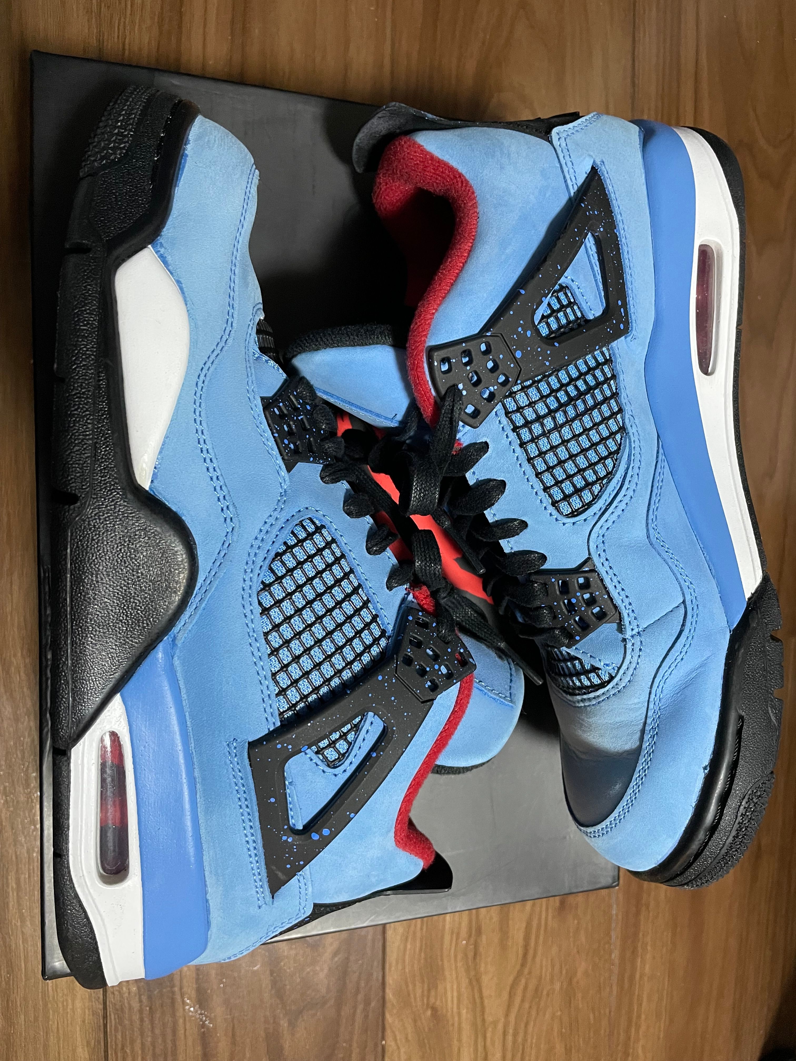 Travis Scott × Nike Air Jordan 4 Retro Cactus Jack "University Blue"