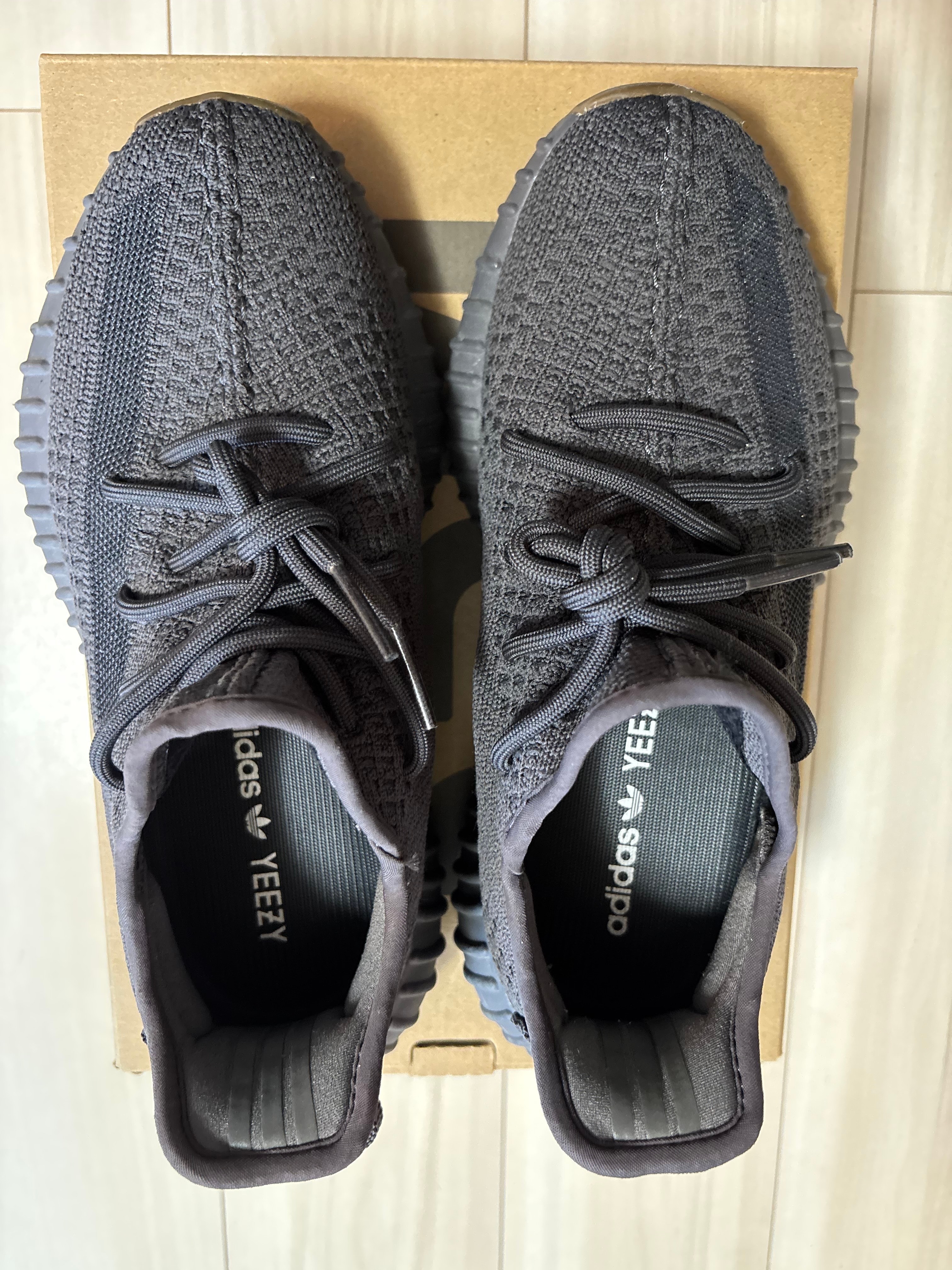 adidas YEEZY Boost 350 V2 "Cinder"