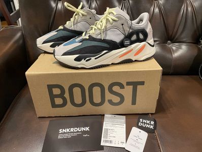 adidas YEEZY Boost 700 "Wave Runner"