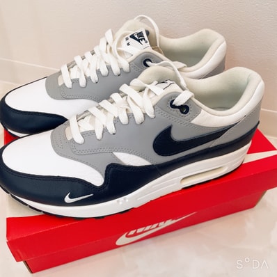 NIKE AIR MAX 1 LV8 "OBSIDIAN"