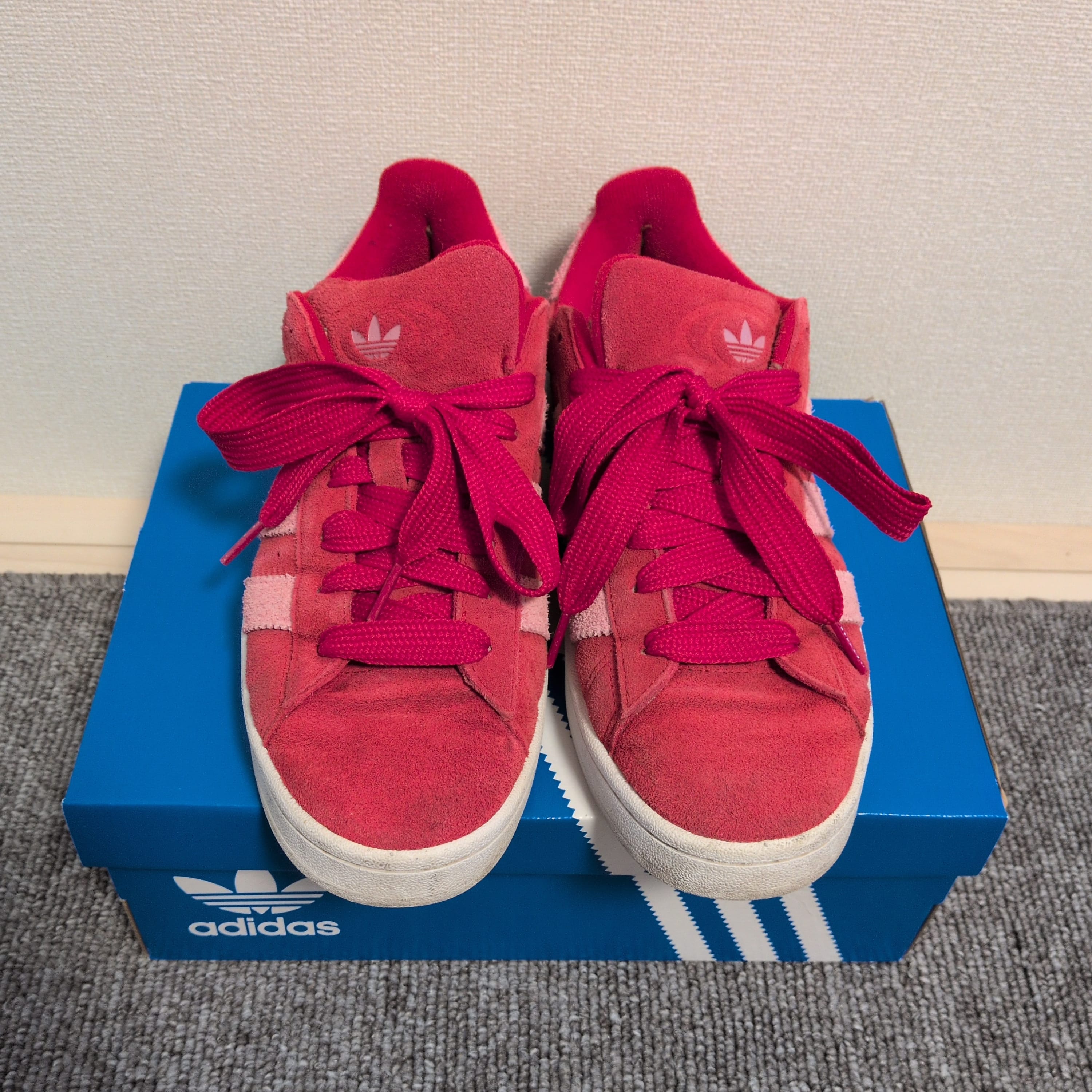 adidas Women's Campus 00s "Better Scarlet/Pink Spark/Footwear White"